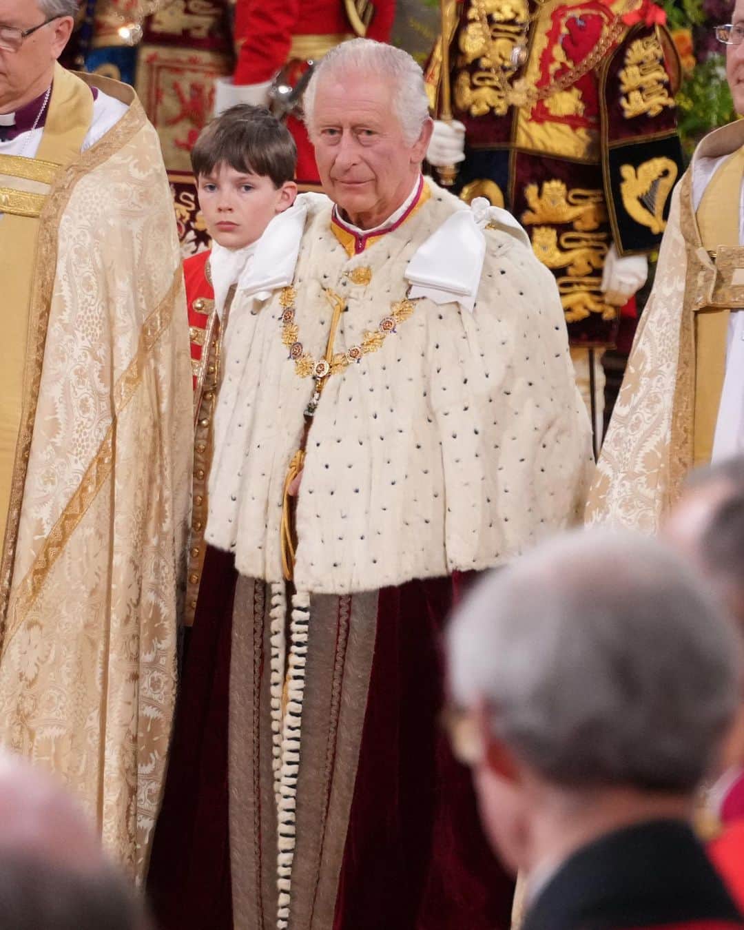 のインスタグラム：「We have so many photos from inside King Charles' Coronation for you to see at the LINK IN BIO! #KingCharles #KingCharlesCoronation Photos: Getty」