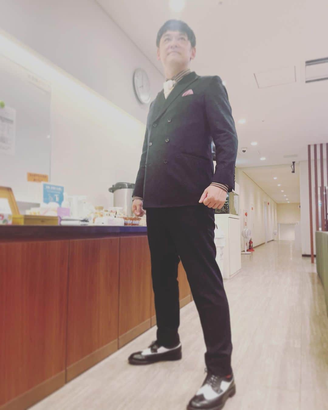宮田麺児のインスタグラム：「傑作の漫才がでけた。 大入りありがとうございます。  #漫才」