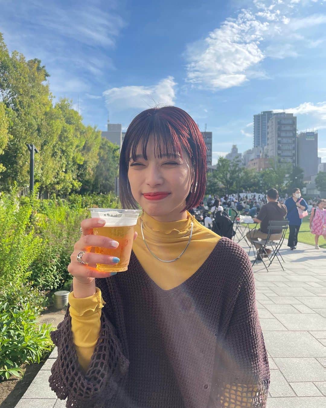 奥田紗都さんのインスタグラム写真 - (奥田紗都Instagram)「.  あったかい日に外で飲むビールは最高🍺🌞 ⁡ ⁡ 顔まんまるだけどめちゃくちゃ幸せそうな顔してる😌 ⁡ ⁡ ⁡ ⁡ ⁡ ⁡ ⁡ ⁡ ⁡ #休日の過ごし方 #池袋ランチ #ビール女子 #ビール」5月6日 21時00分 - osato720