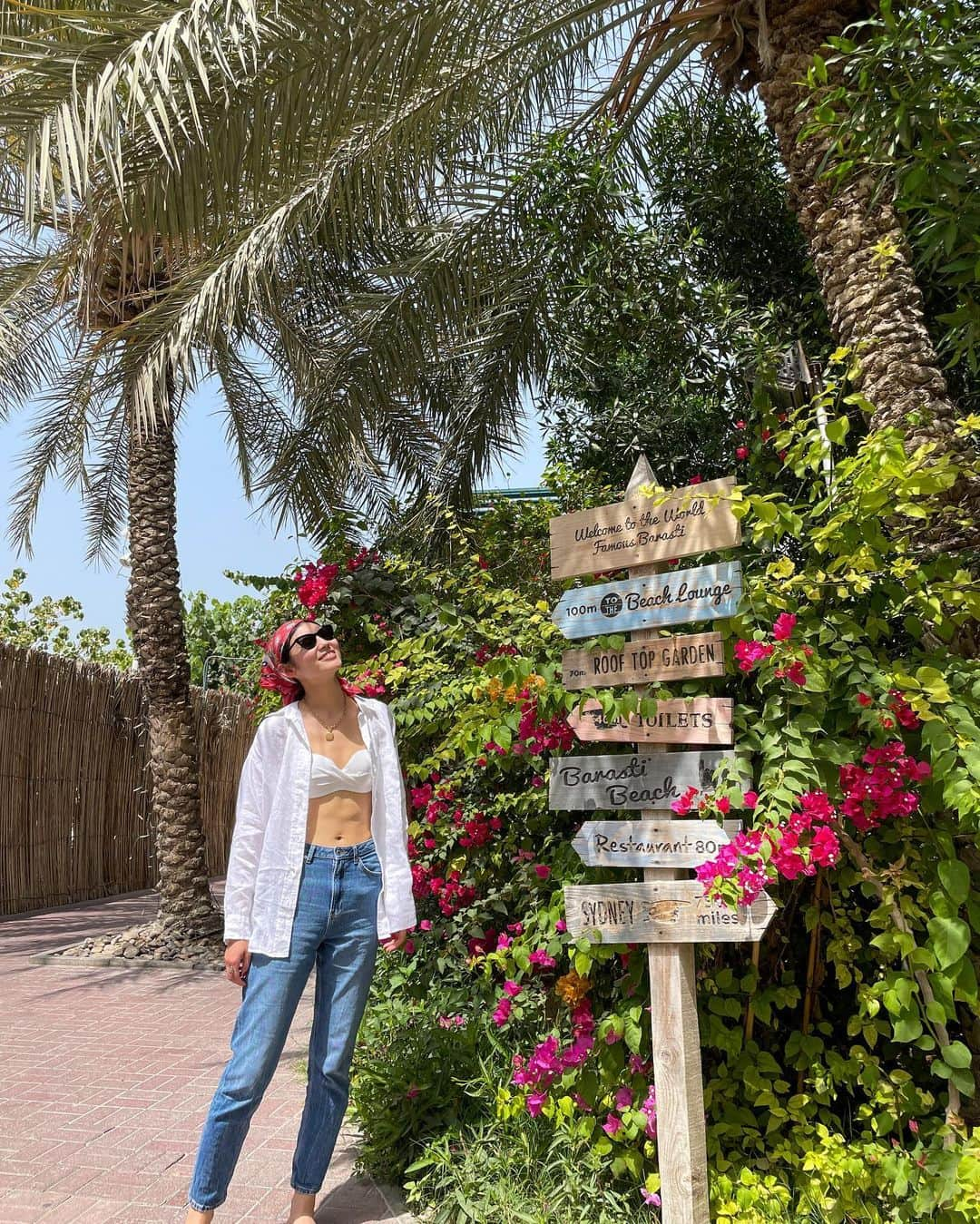 i_am_happpyさんのインスタグラム写真 - (i_am_happpyInstagram)「.  UAE Dubai🇦🇪🏜  EXPO、砂漠、ビーチを堪能🌵🏖 初めての出会いがたくさんで感動！ ドバイのみんなに会えて毎日ホムパ 楽しすぎた！ありがとう〜🥹🤍  #uae#dubai#PalmJumeirah#BurjKhalifa #ドバイ#アブダビ#abudhabi #ブルジュハリファ#パームジュメイラ」5月6日 20時27分 - i_am_happpy