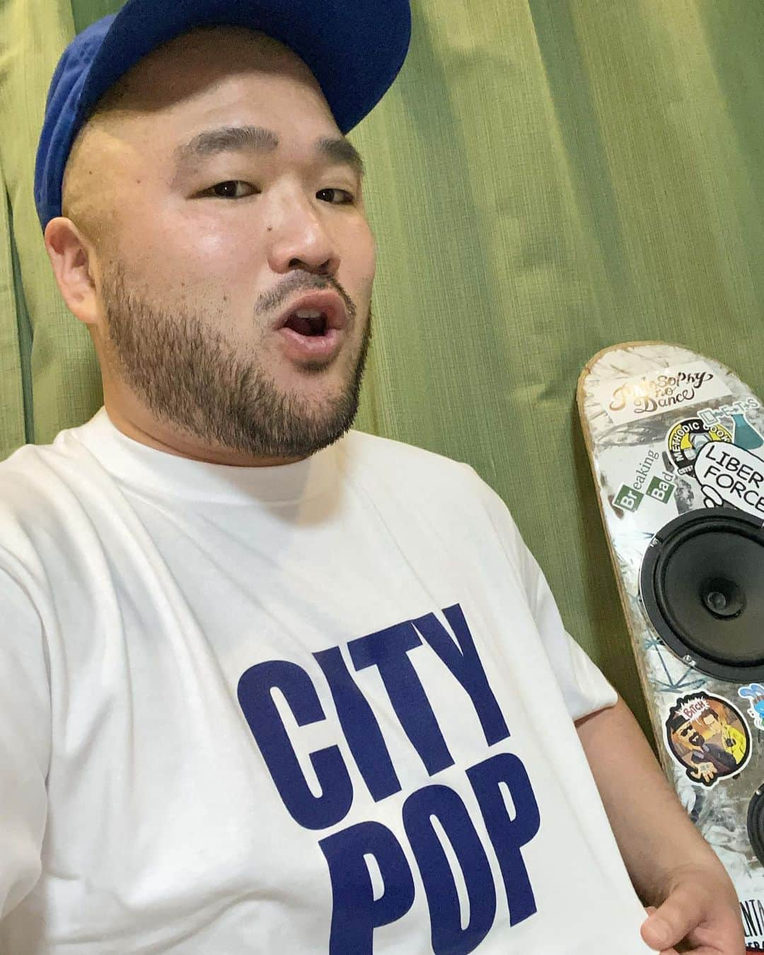 長谷川俊輔（クマムシ）さんのインスタグラム写真 - (長谷川俊輔（クマムシ）Instagram)「CITY POP Tシャツ めちゃくちゃええやんええやん！ かわちいやん！ちいやんちいやん！   #CITYPOP  #シティポップ  #洗練された  #都会的な  #音楽  #大瀧詠一  #角松敏生  #山下達郎  #竹内まりや  #杏里  #remembersummerdays   #好き  #Tシャツ  #fashion  #っていうかもう  #丸山ゴンザレス  #じゃん」5月6日 20時28分 - haseman80000000