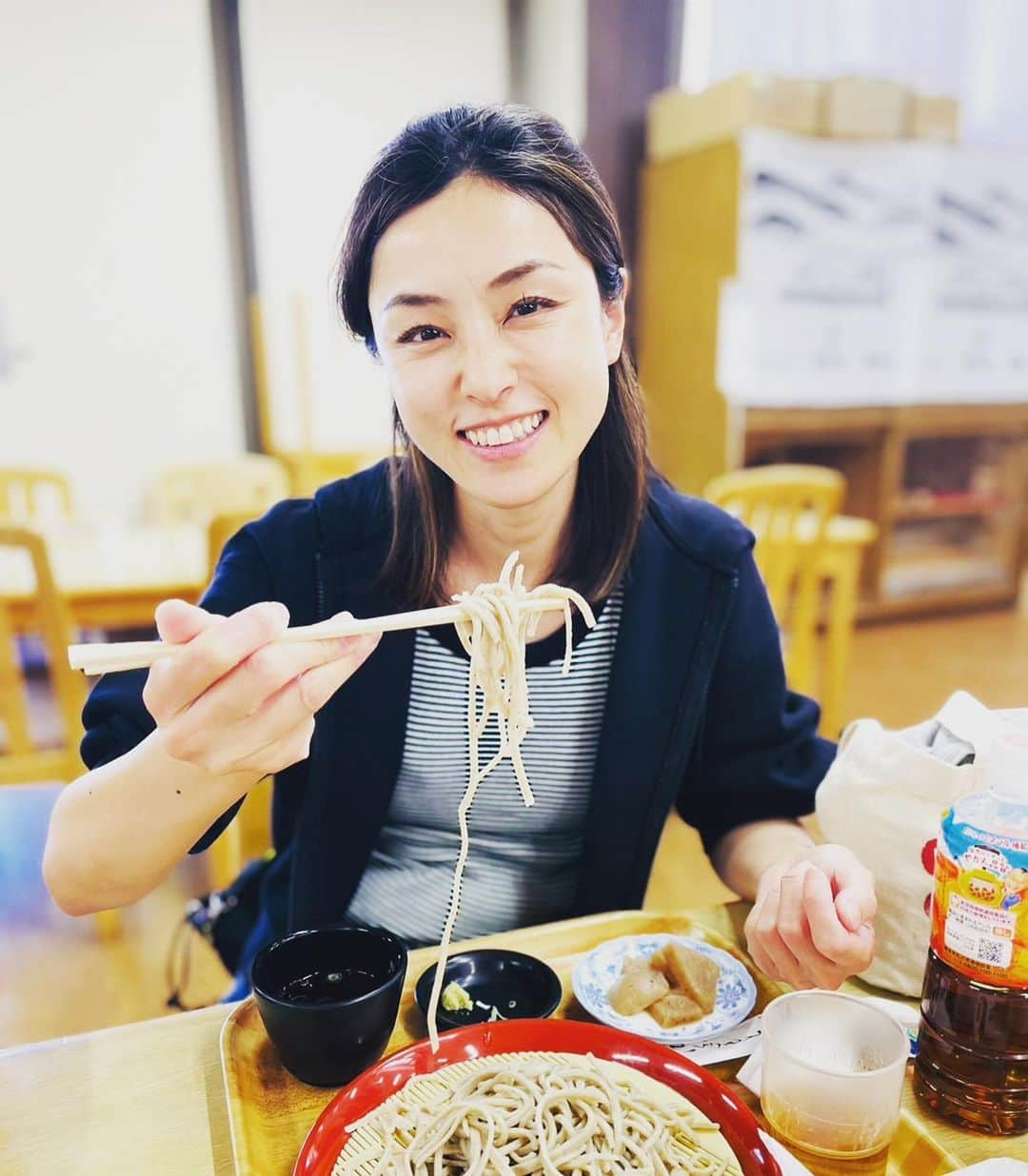 木下あゆ美さんのインスタグラム写真 - (木下あゆ美Instagram)「GWの思い出。自分で作った蕎麦は美味しいね😌   We made a soba.   #蕎麦好き　 #にはちそば  #こんにゃく作りもあったよ #次はこんにゃく作りたい #たくみの里 #群馬観光  #群馬良いとこ」5月6日 20時30分 - ayumi_kinoshita13121982