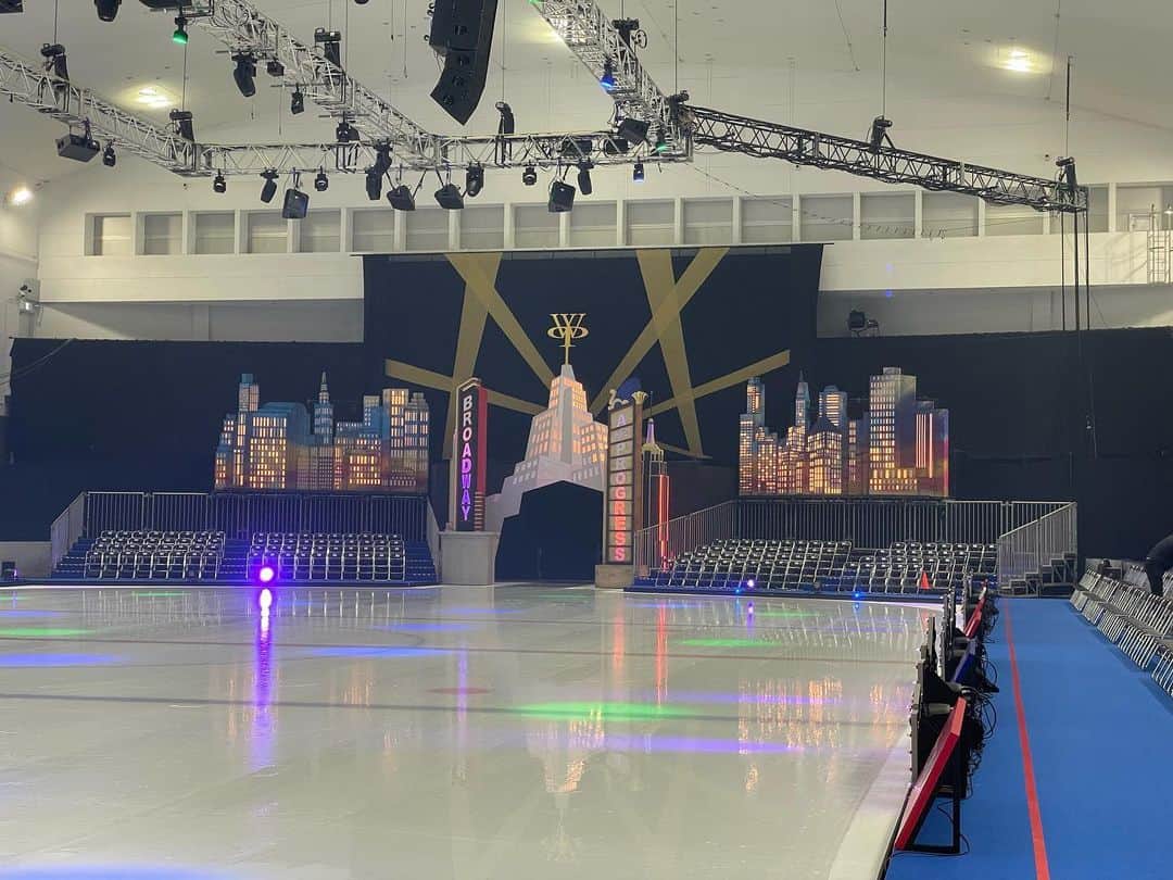 友野一希のインスタグラム：「. プリンスアイスワールド2023横浜公演 三日間ありがとうございました！  ミュージカルの世界観最高でした。 見るのも出るのも本当に楽しめました。 ありがとうございました！」