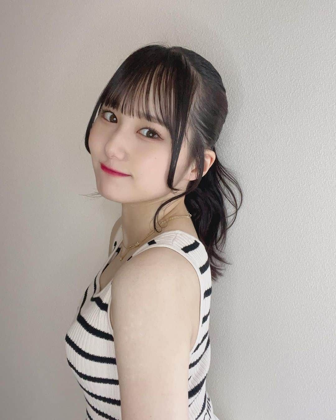 前田彩佳さんのインスタグラム写真 - (前田彩佳Instagram)「今年の夏はタンクトップ沢山着るって決めたから二の腕痩せがんばる✊   #タンクトップ  #夏  #chico  #タンクトップ女子」5月6日 21時02分 - _ayaka1218