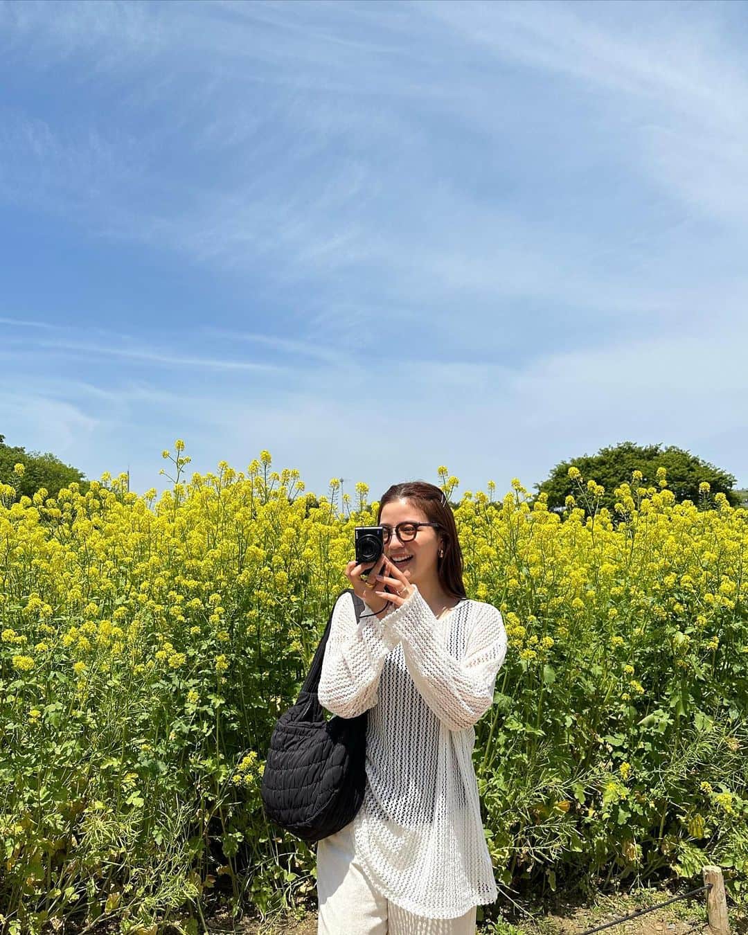 玉城翔子さんのインスタグラム写真 - (玉城翔子Instagram)「お花綺麗だし天気よくて最高だったのよ 🫸🏻🩵」5月6日 21時27分 - shoco1116