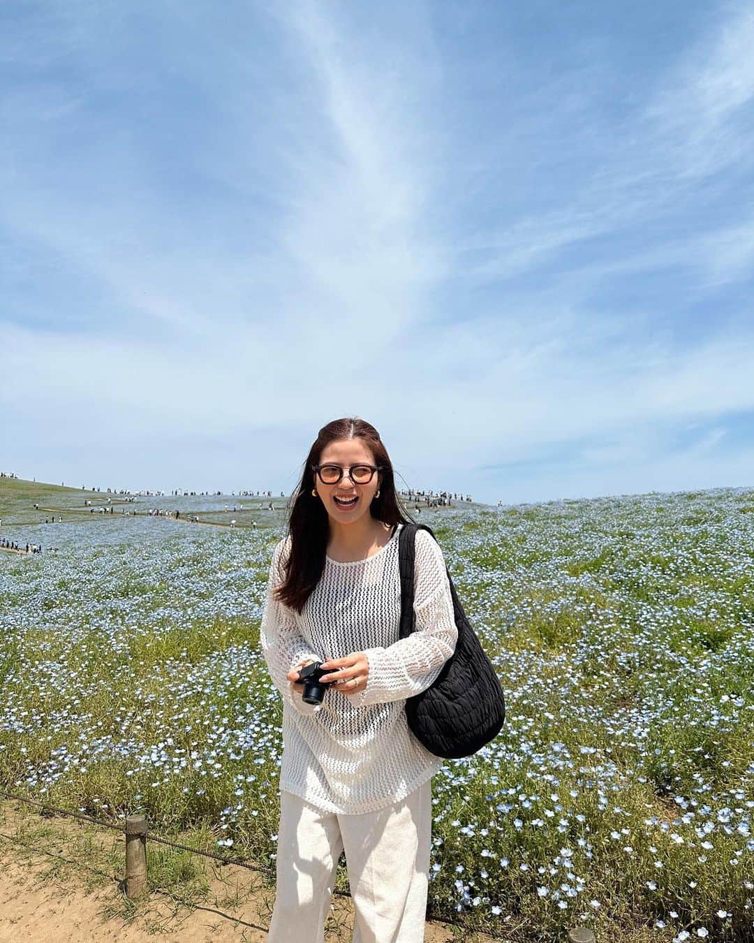 玉城翔子のインスタグラム：「お花綺麗だし天気よくて最高だったのよ 🫸🏻🩵」