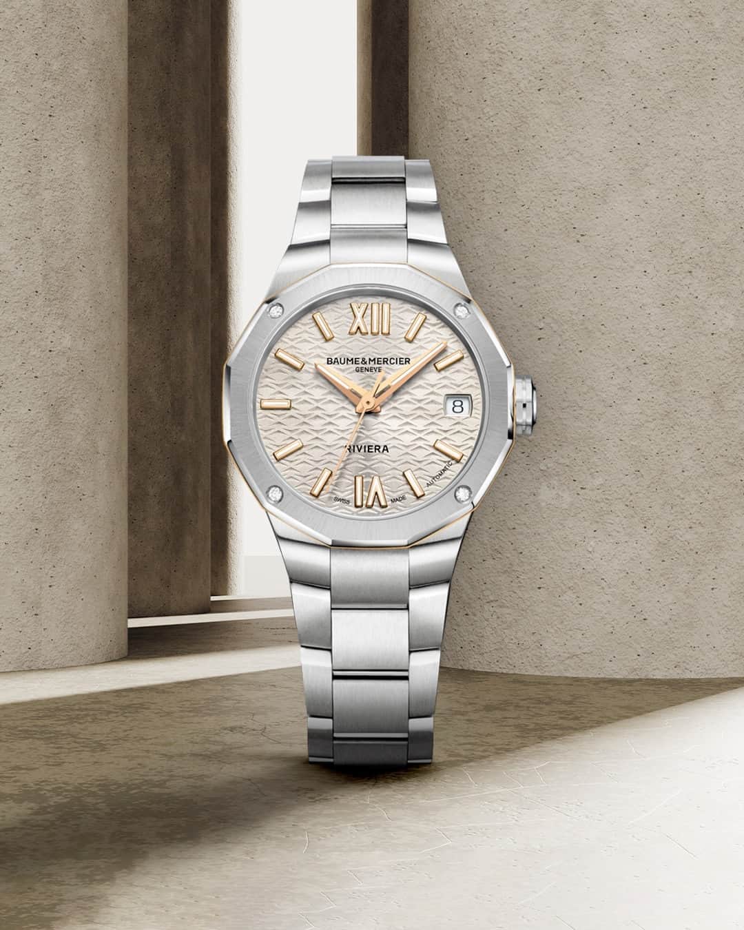 ボーンメルシーのインスタグラム：「Renewal is in the air at Baume & Mercier with our new Riviera 10730. -- Riviera 10730 33 mm, Automatic movement, Stainless steel case, sun satin-finished gilded dial, Diamond-set screws, Date aperture at 3 o'clock, Fast Strap technology - Interchangeable strap system. -- #BaumeetMercier  #Riviera  #Since73  #ShapingTime  #Watches #Watch #SwissMade #WatchOfTheDay #WatchesOfInstagram #WatchLover #WatchAddict #Horology #WatchCollector #DailyWatch #InstaWatch #WatchMaking」