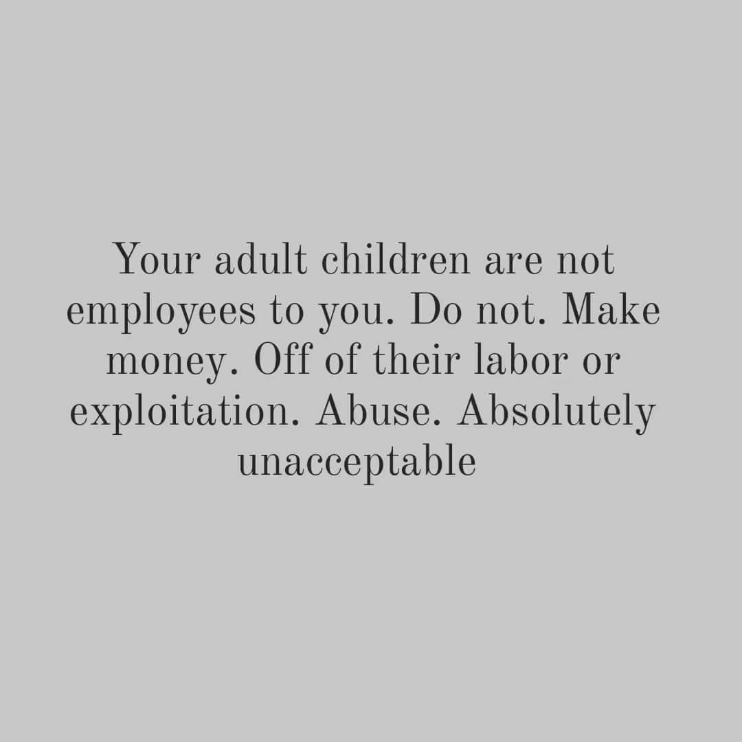 のインスタグラム：「#kimkardashian #kardashian  An empire seems to have been built on the exploitation of a daughter by a mother, in a desperate time. How cruel」