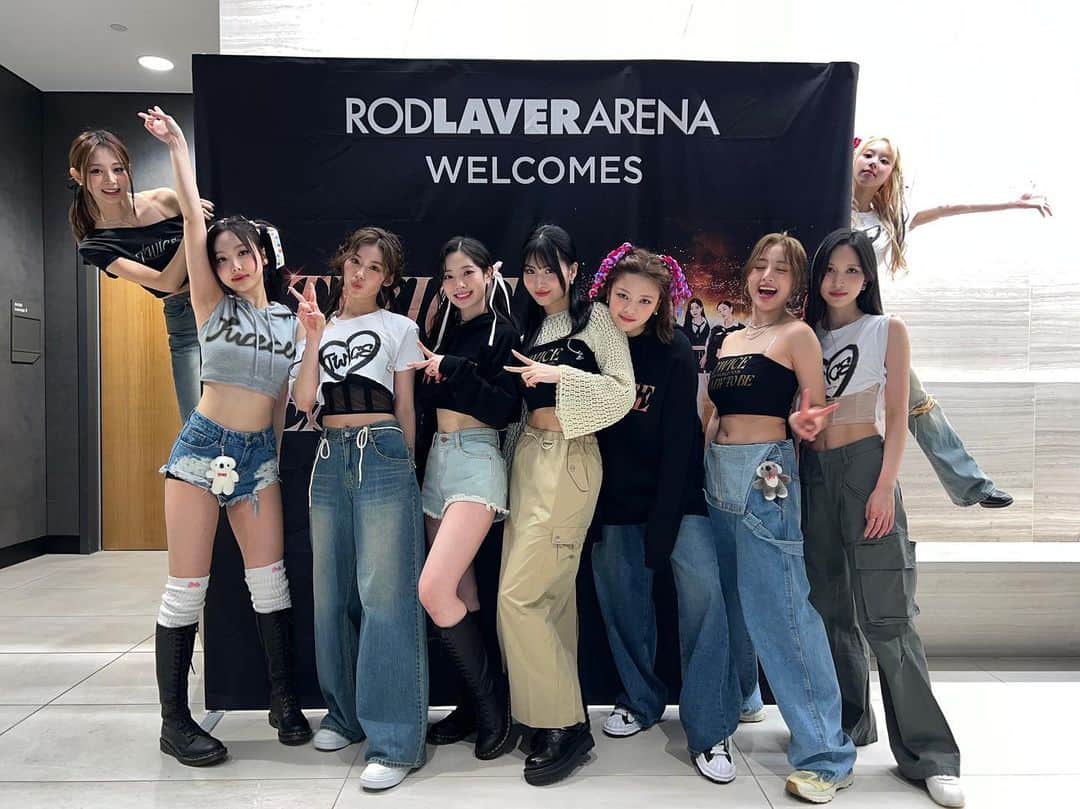 TWICEさんのインスタグラム写真 - (TWICEInstagram)「TWICE 5TH WORLD TOUR ‘READY TO BE’ IN #MELBOURNE - DAY 1 🍭  Our first unforgettable night in Melbourne 🎆 We can't wait for tomorrow 🩵  #TWICE #트와이스 #READYTOBE  #TWICE_5TH_WORLD_TOUR #TWICE_5TH_WORLD_TOUR_IN_MELBOURNE」5月6日 22時13分 - twicetagram