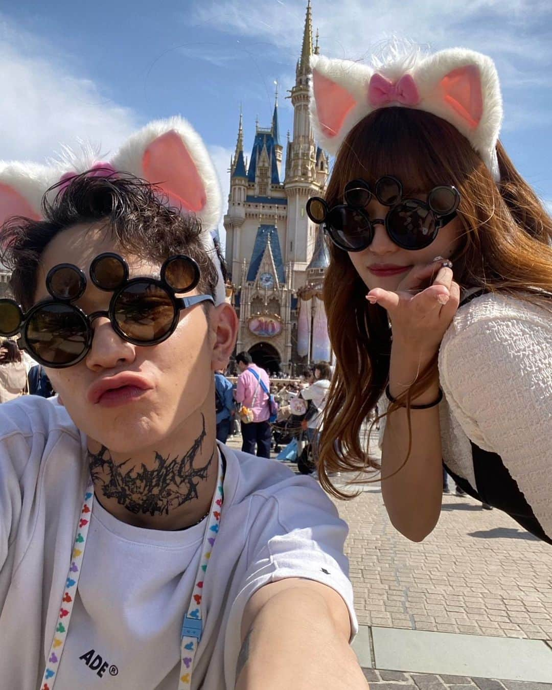 くろがねのあのインスタグラム：「🏰🏰🏰 ﾀﾞｲｽﾁなダチとﾃﾞｨズニ〜行ってきた💞」