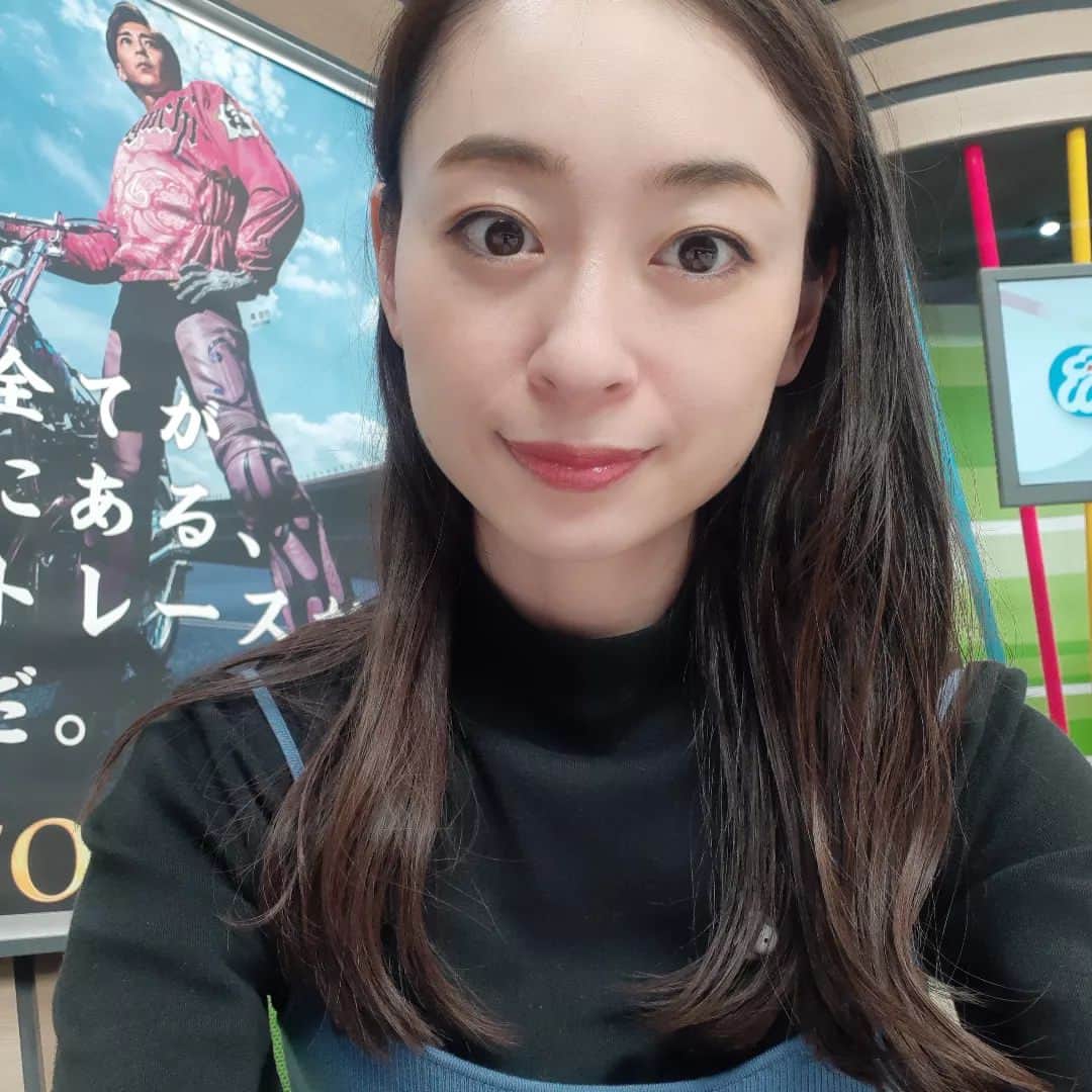 瞳ゆゆのインスタグラム：「昨日は川口オート3日目🏍️ 3日間で、予選から優勝戦までの一連を経験しました😊  連続開催なので、今日からまた初日。 初めての湿走路となりそうです！ 短期間で色々経験できて嬉しい🏍️  今日からも気合いいれていってきます🏁 ナイター開催です！お間違えなく！  #川口オート #オートレース #宝塚og」