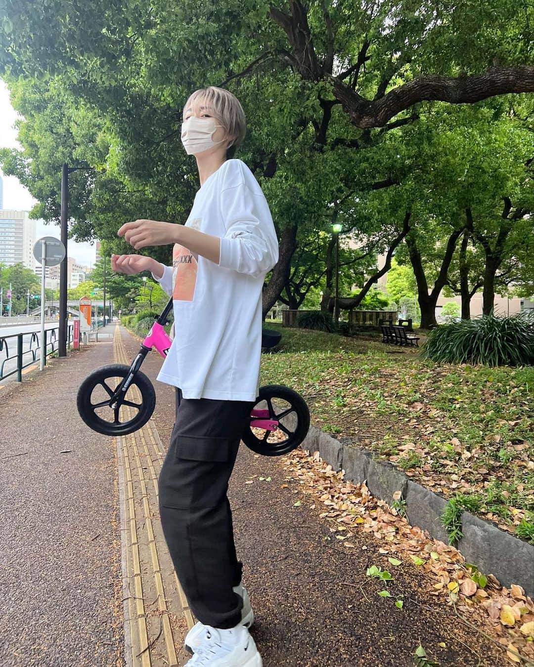 &mのインスタグラム：「イケメンと言われるファッション🖤」