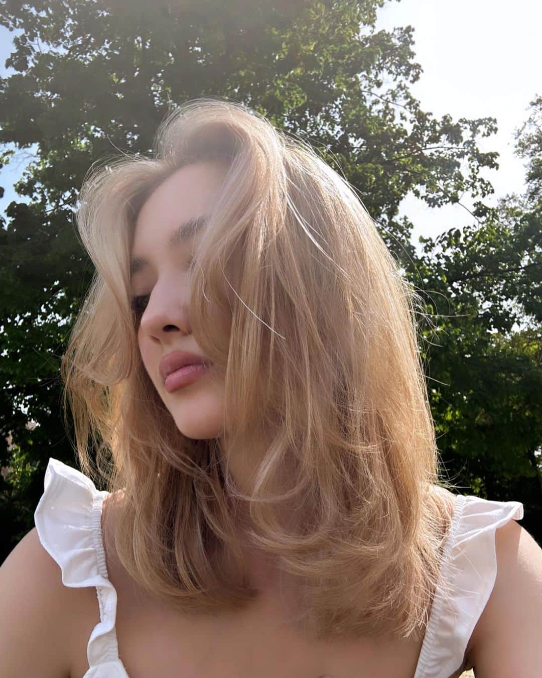 サクラ・キルシュさんのインスタグラム写真 - (サクラ・キルシュInstagram)「sunny day in basel with my new hairrr (I‘m a blondie now)」5月7日 0時12分 - sakura_kirsch