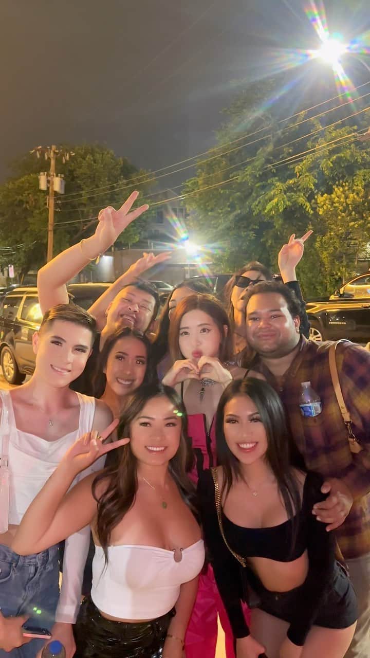 Dj Sodaのインスタグラム：「Thank you so much for coming and see me!🥰 I was really touched by my fans🥺 Love you all of my fans💖 #Dallas」