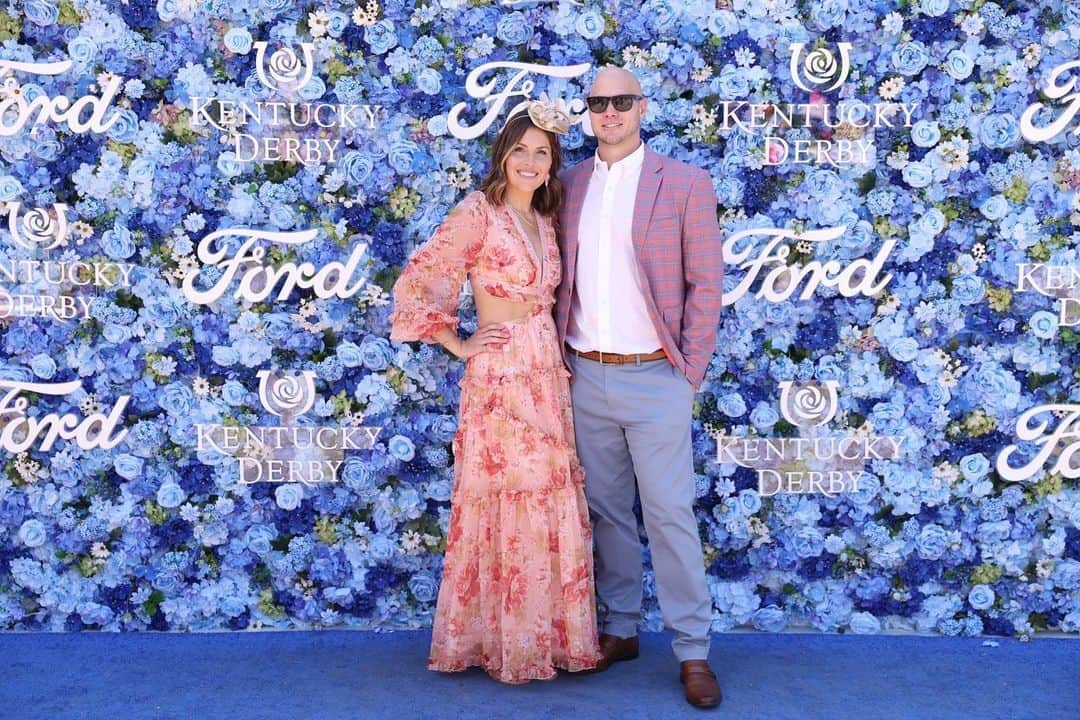 Fordのインスタグラム：「This year, our Derby Display had a ring to it 💍 A big congratulations and best wishes to @jessica_shea1890 and @zachr4054!」