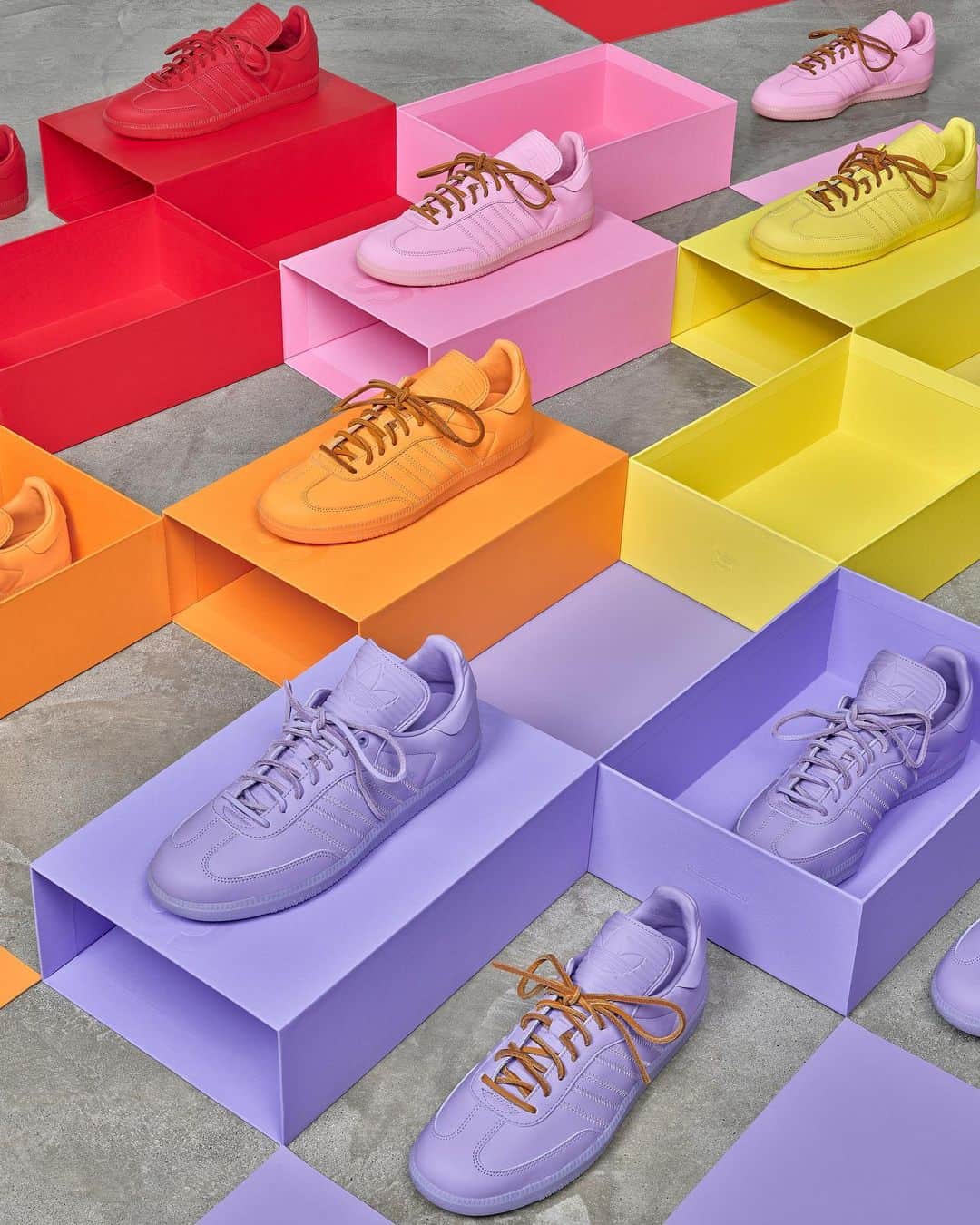 adidas Originalsのインスタグラム：「@humanrace Samba Colors by @pharrell     The elevated iteration of our Iconic Samba silhouette is a celebration of craftsmanship, high-quality materials, and colorways that embody the diversity of Humanrace’s DNA.     Made with all-around premium leather upper, leather lining, and leather shoelaces from ECCO Leather. The raw materials are transformed into the adidas Samba Leather through @eccoleather’s water-saving tanning technology which saves 20 liters of water per hide, resulting in higher color fastness and better performance. The extended tongue is a nod to the Samba’s rich football heritage.    Now available on humanrace.com and CONFIRMED – hit the link in bio to shop. #adidasPharrellWilliams」