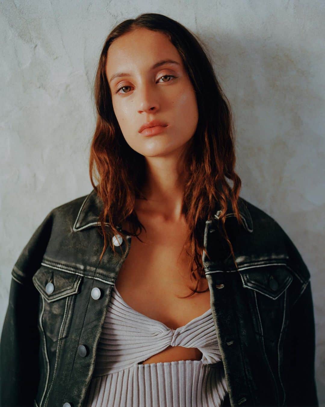 ジョン エリオットのインスタグラム：「Drifter Leather. In a similar way to how we approach denim, natural Italian hides are individually washed and hand-sanded with an artful approach. Available now in two silhouettes.」