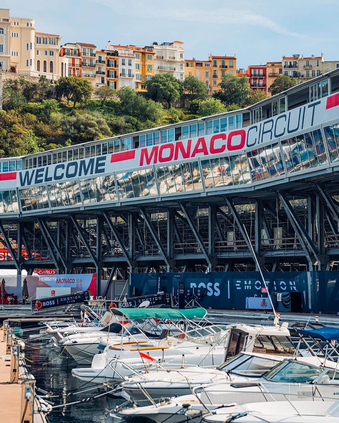 マセラティさんのインスタグラム写真 - (マセラティInstagram)「A @maseraticorse 🔱 moment to remember.  Today marked our first fully-electric⚡️run in Monaco.  Here are a few highlights of the @maseratimsg racing team and the Tipo Folgore on this iconic track.  We are looking forward to Rounds 10 and 11 in Jakarta.  #MonacoEPrix #RACEBEYOND #Maserati @edomortara @maximilianguenther @fiaformulae」5月7日 2時21分 - maserati
