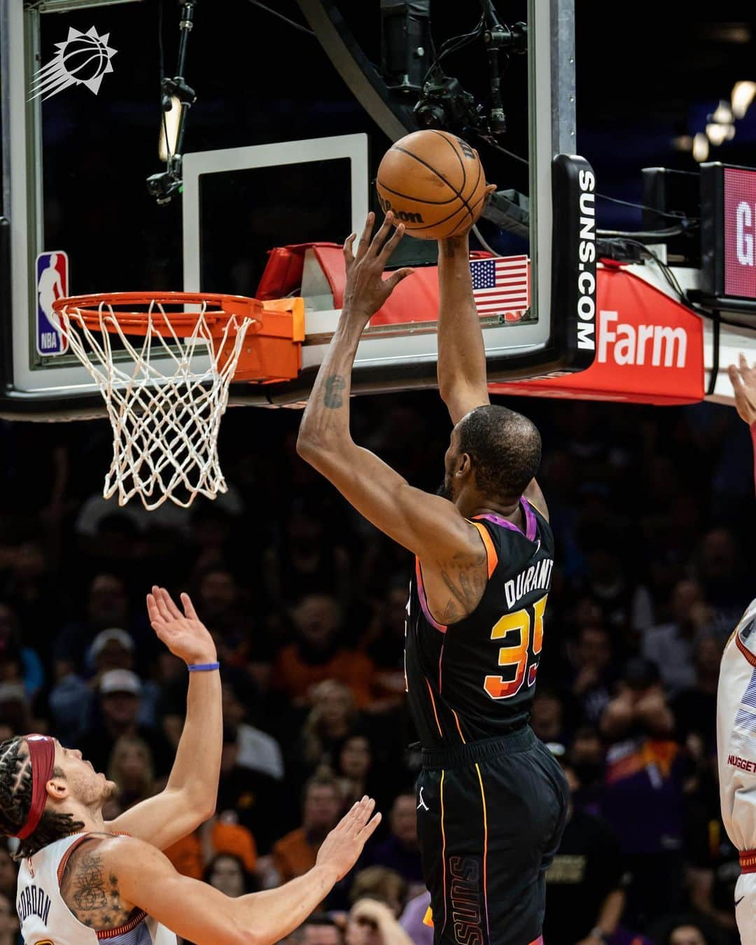 フェニックス・サンズさんのインスタグラム写真 - (フェニックス・サンズInstagram)「R2.G3. Photo Dump 📸  #NBAPlayoffs #RallyTheValley」5月7日 2時15分 - suns