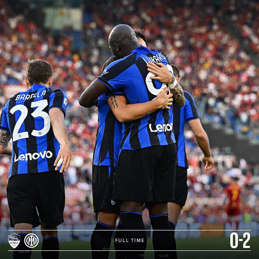 インテルナツィオナーレ・ミラノさんのインスタグラム写真 - (インテルナツィオナーレ・ミラノInstagram)「We love our guys 😍 + 3️⃣  #Inter #ForzaInter #Football #RomaInter」5月7日 3時01分 - inter