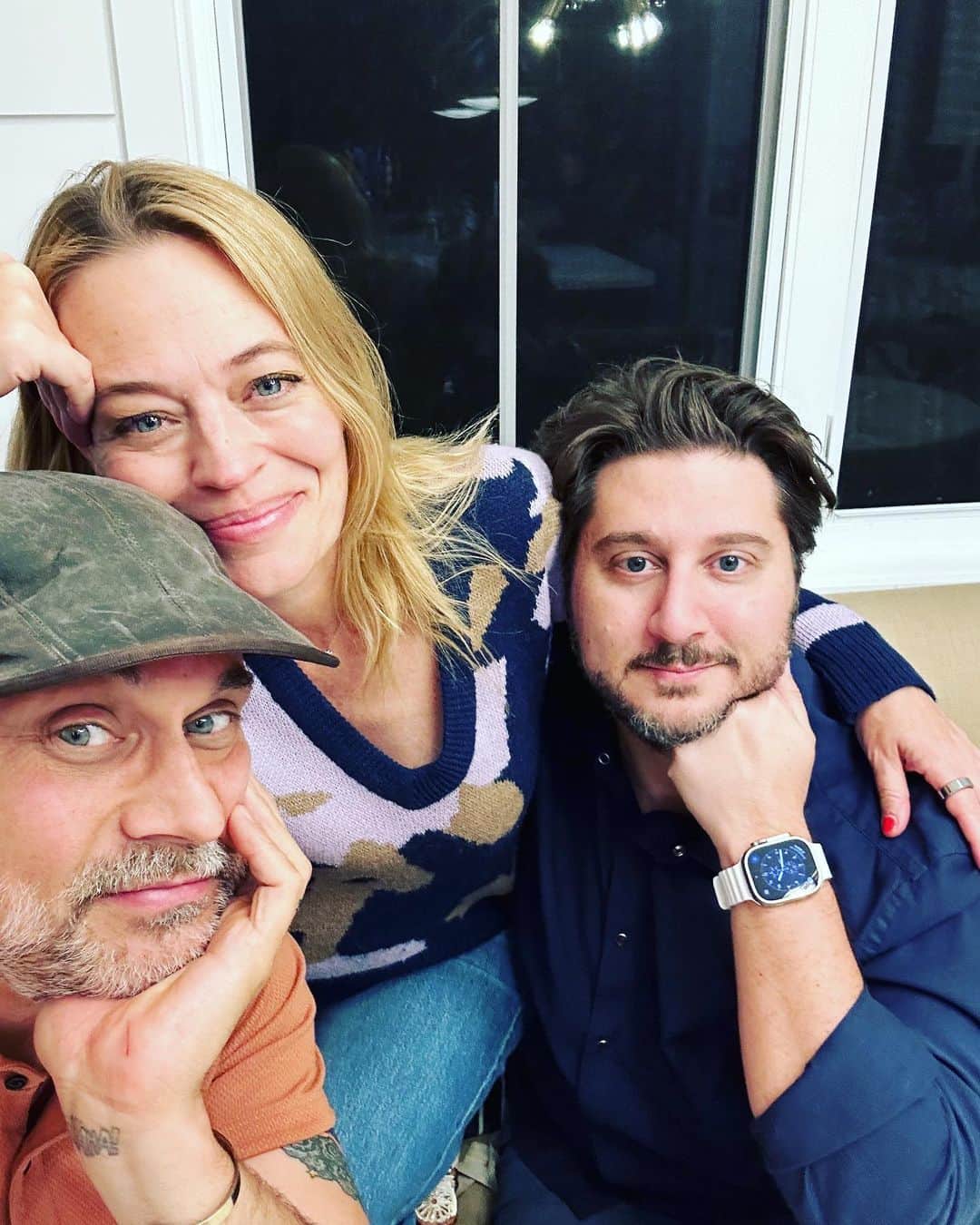 ジェリー・ライアンのインスタグラム：「Fun times with these awesome humans and our families last night. So much love and so many laughs! ❤️ @tstashwick @terrymatalas (Amy, you were missed!)」