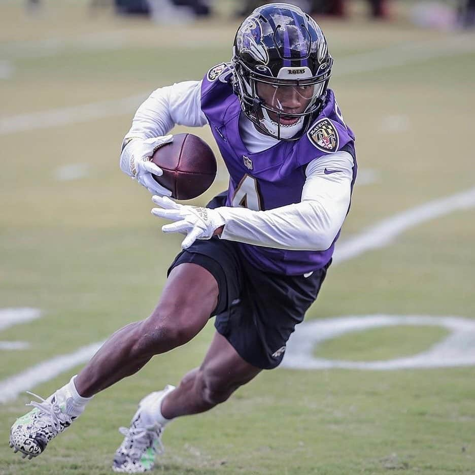 NFLさんのインスタグラム写真 - (NFLInstagram)「Rookie mini camp is in full swing 🔥  📷: AP, @ravens」5月7日 6時01分 - nfl