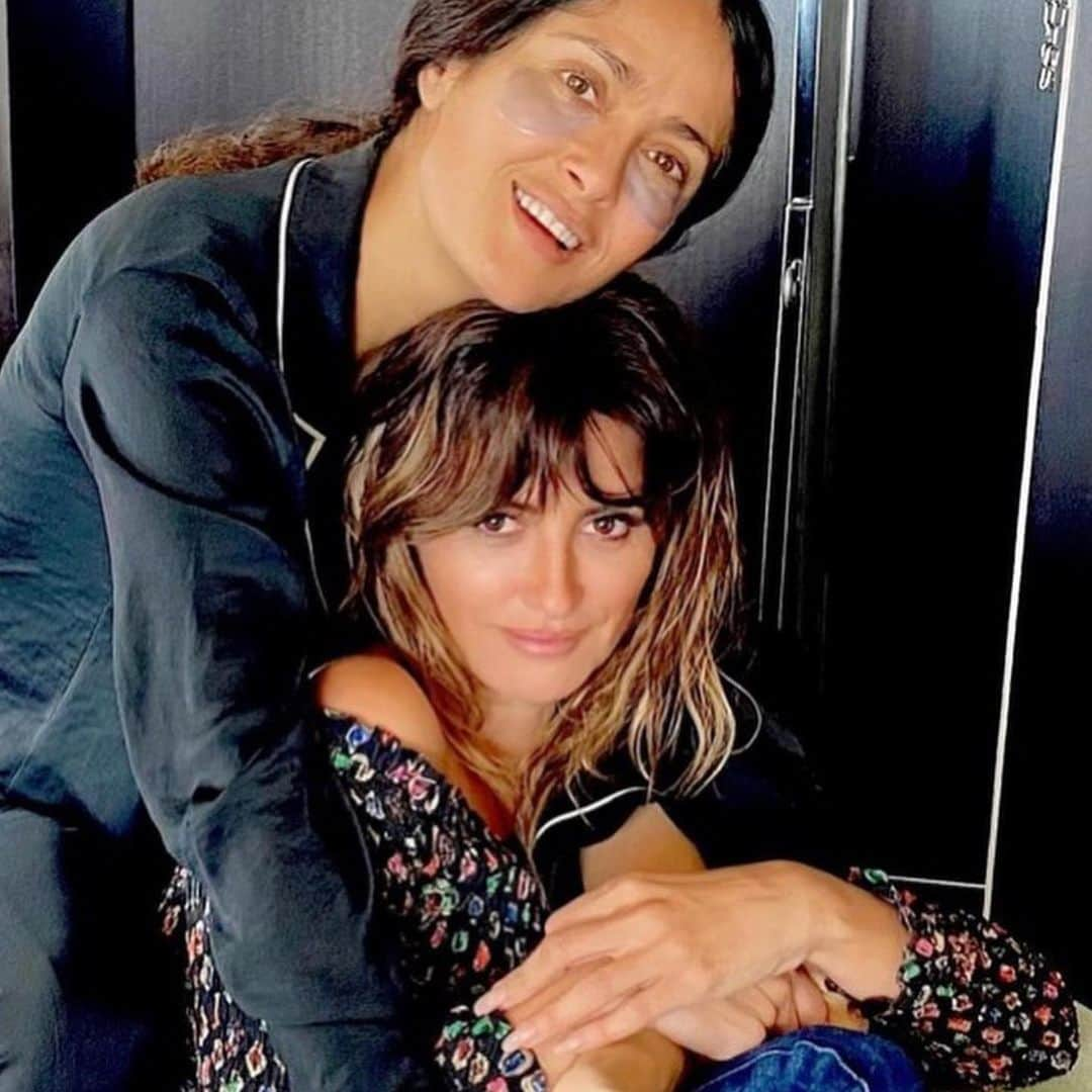 ペネロペ・クルスさんのインスタグラム写真 - (ペネロペ・クルスInstagram)「MET morning with @salmahayek  Ayyyyyy, cuanto la quiero!!!!」5月7日 7時25分 - penelopecruzoficial