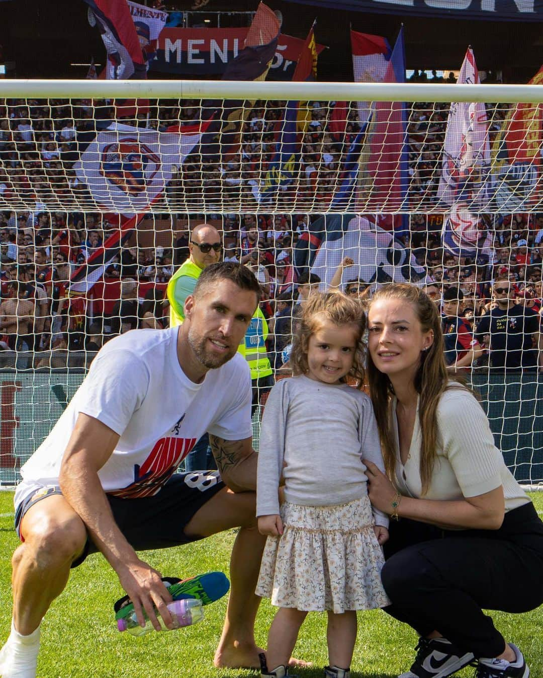 ケヴィン・ストロートマンのインスタグラム：「06-05-23❤️💙」