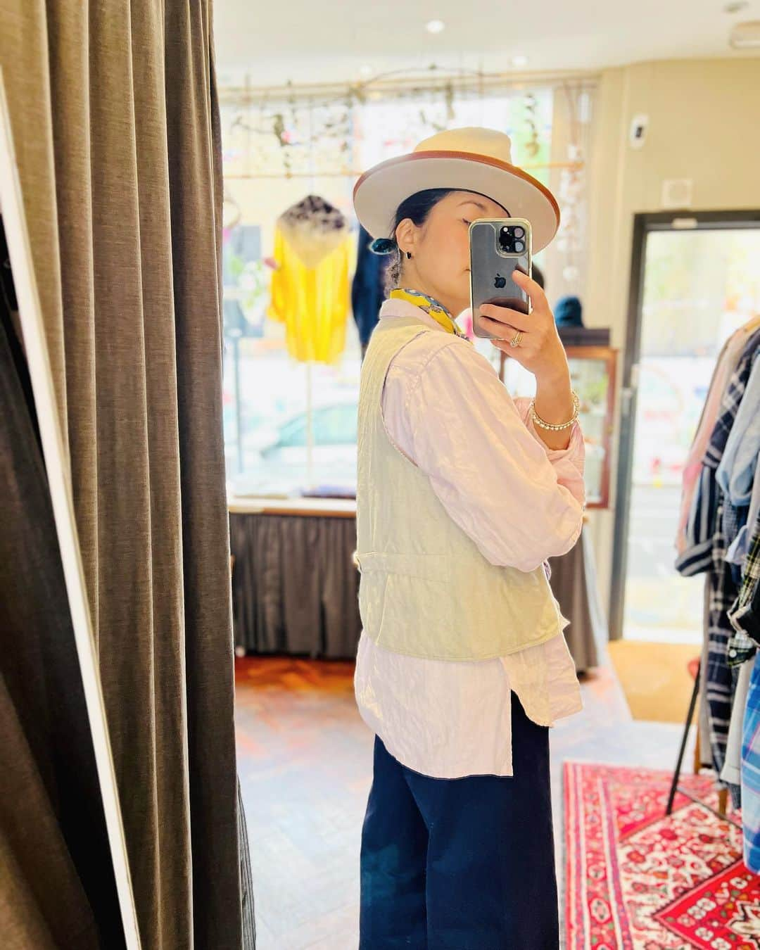 コレニモさんのインスタグラム写真 - (コレニモInstagram)「We have a lot of new items stocked💫Have a lovely long weekend everyone🥰 #colenimo #madeinlondon #madeinengland」5月7日 17時22分 - colenimo