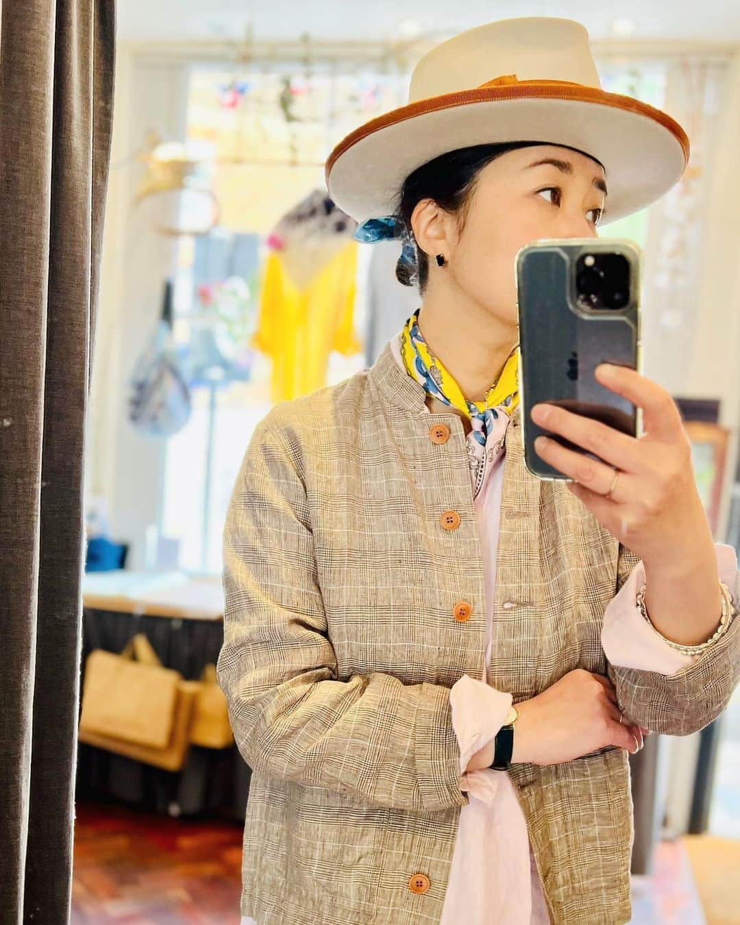 コレニモさんのインスタグラム写真 - (コレニモInstagram)「We have a lot of new items stocked💫Have a lovely long weekend everyone🥰 #colenimo #madeinlondon #madeinengland」5月7日 17時22分 - colenimo