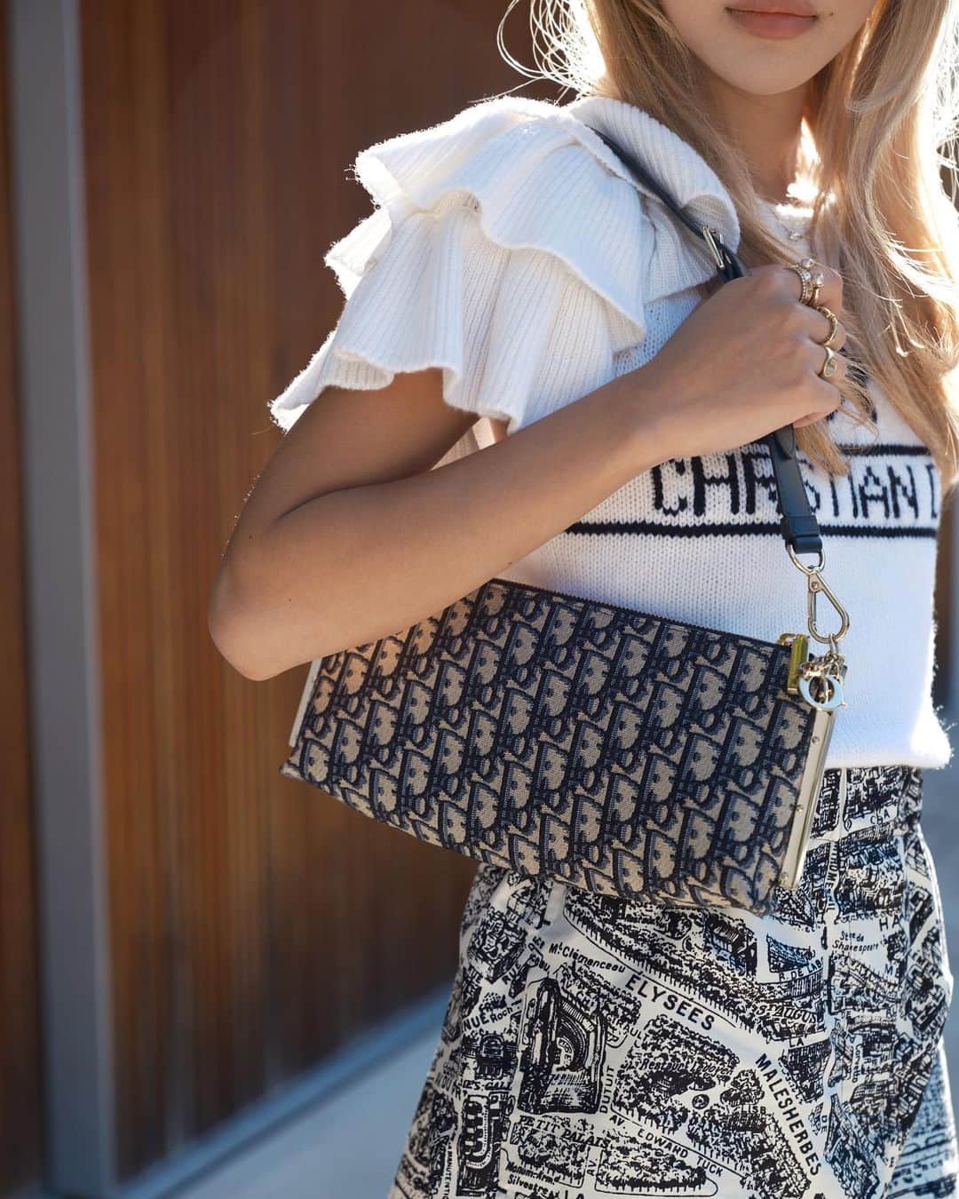 リリーマイマックさんのインスタグラム写真 - (リリーマイマックInstagram)「The new @Dior Club bag is here! Exclusively on Dior.com  #giftedbydior」5月7日 17時47分 - lilymaymac