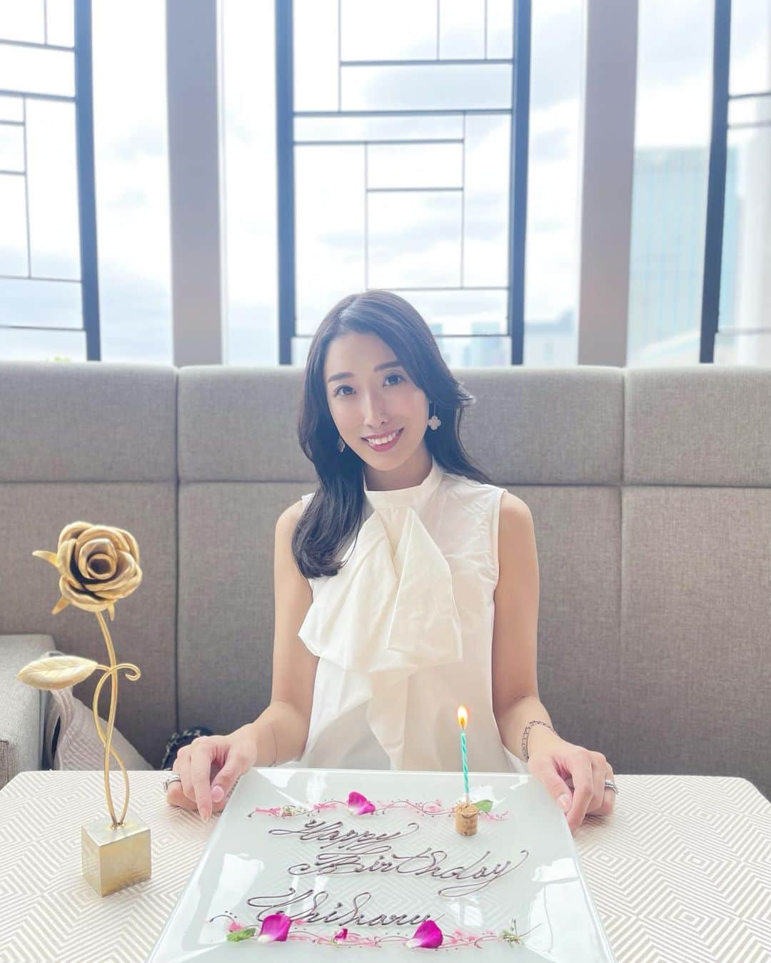 越馬千春のグルメインスタ