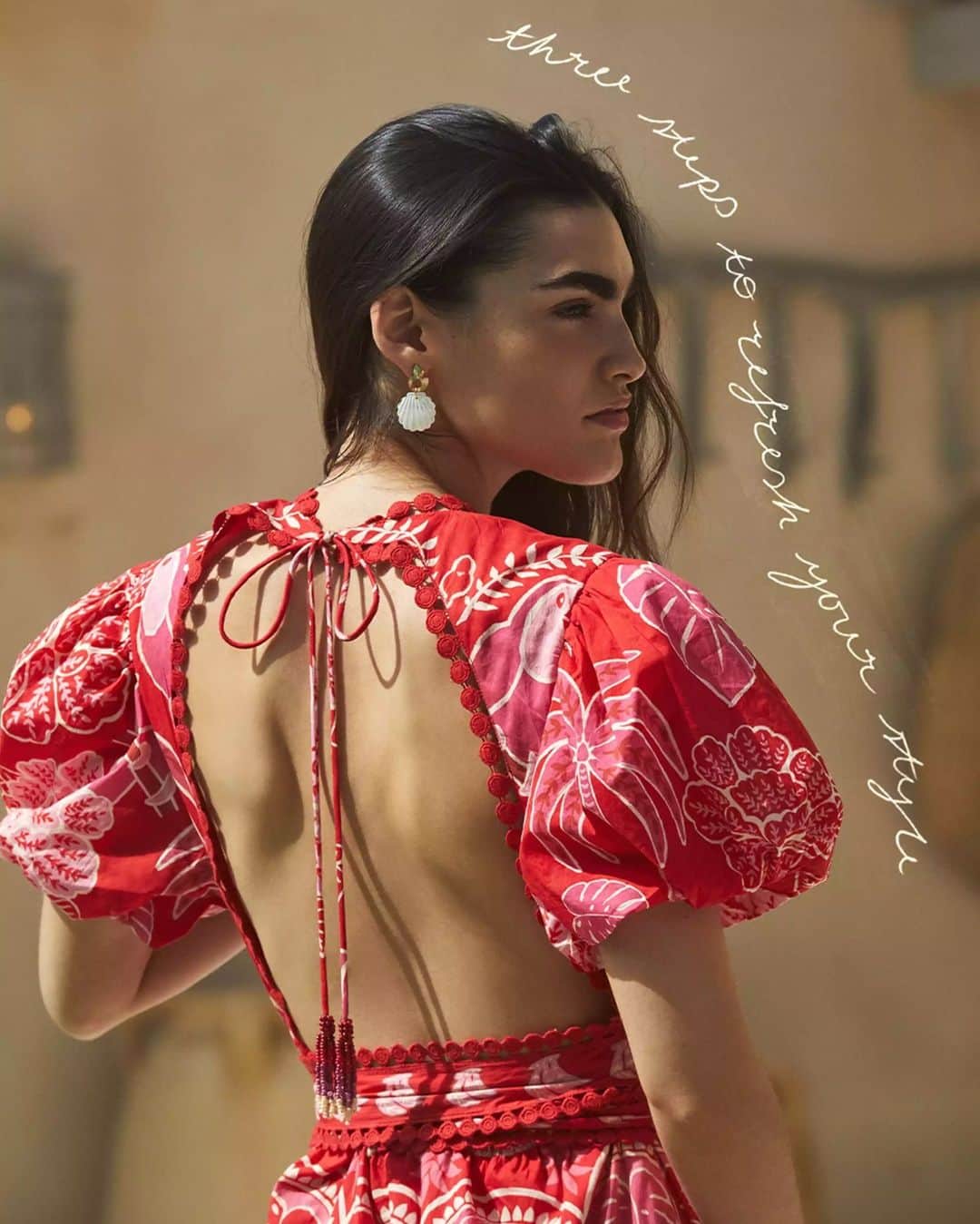 のインスタグラム：「The Summer Store is now open! Feeling uninspired by your wardrobe for the warmer months? At the link in bio, find three easy steps to unleash your style – and how to evolve your dress sense into something that’s more you​ ​ #TheSummerStore #LibertyFashion #MoreThanAStore​」