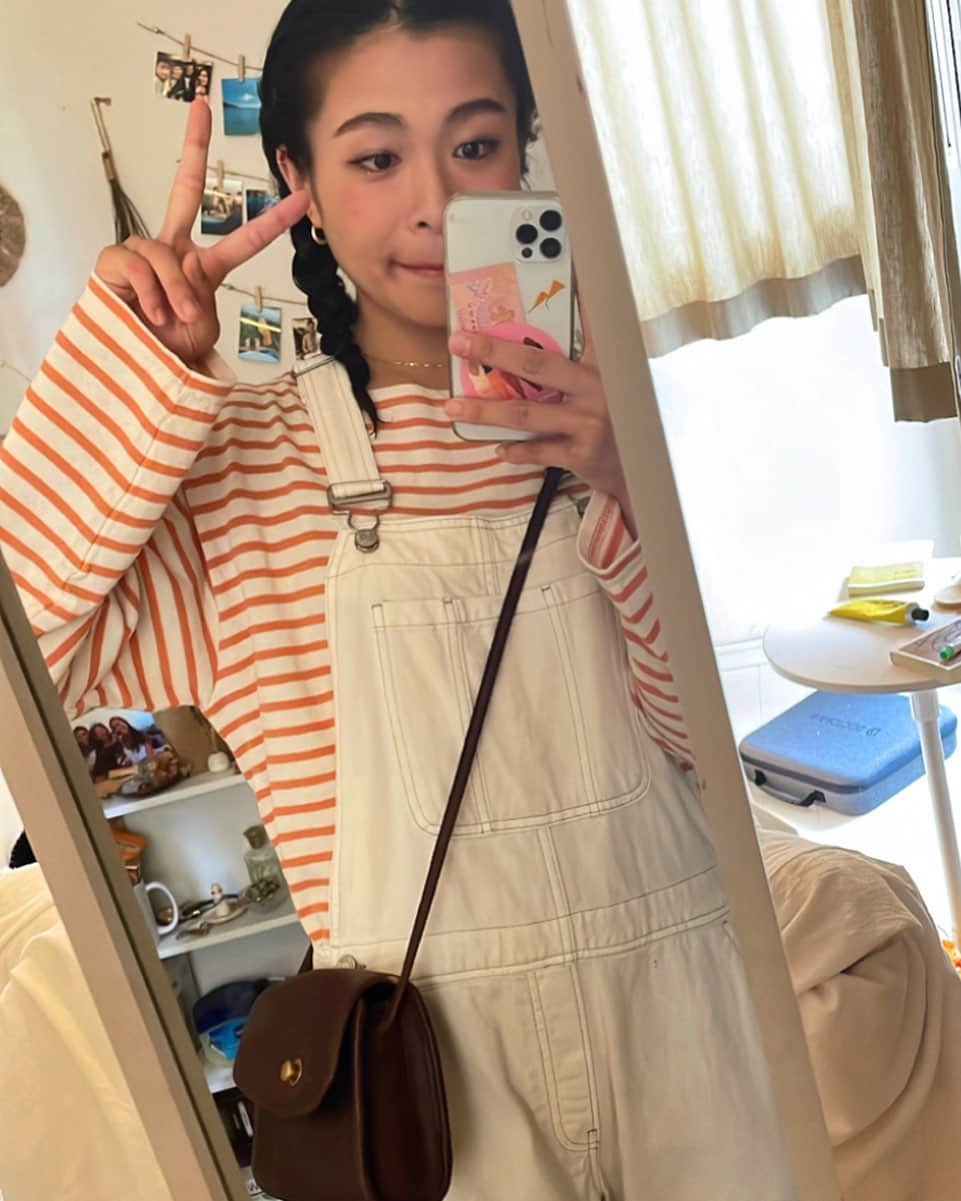 壽美のインスタグラム：「今週2回目🤣 @jelado_official さんへ😆 ボーダーのロンT一目惚れ🍊 ありがとうございました😌🙏🏽  昨日買って、今日着る🤣🤣  #jelado」