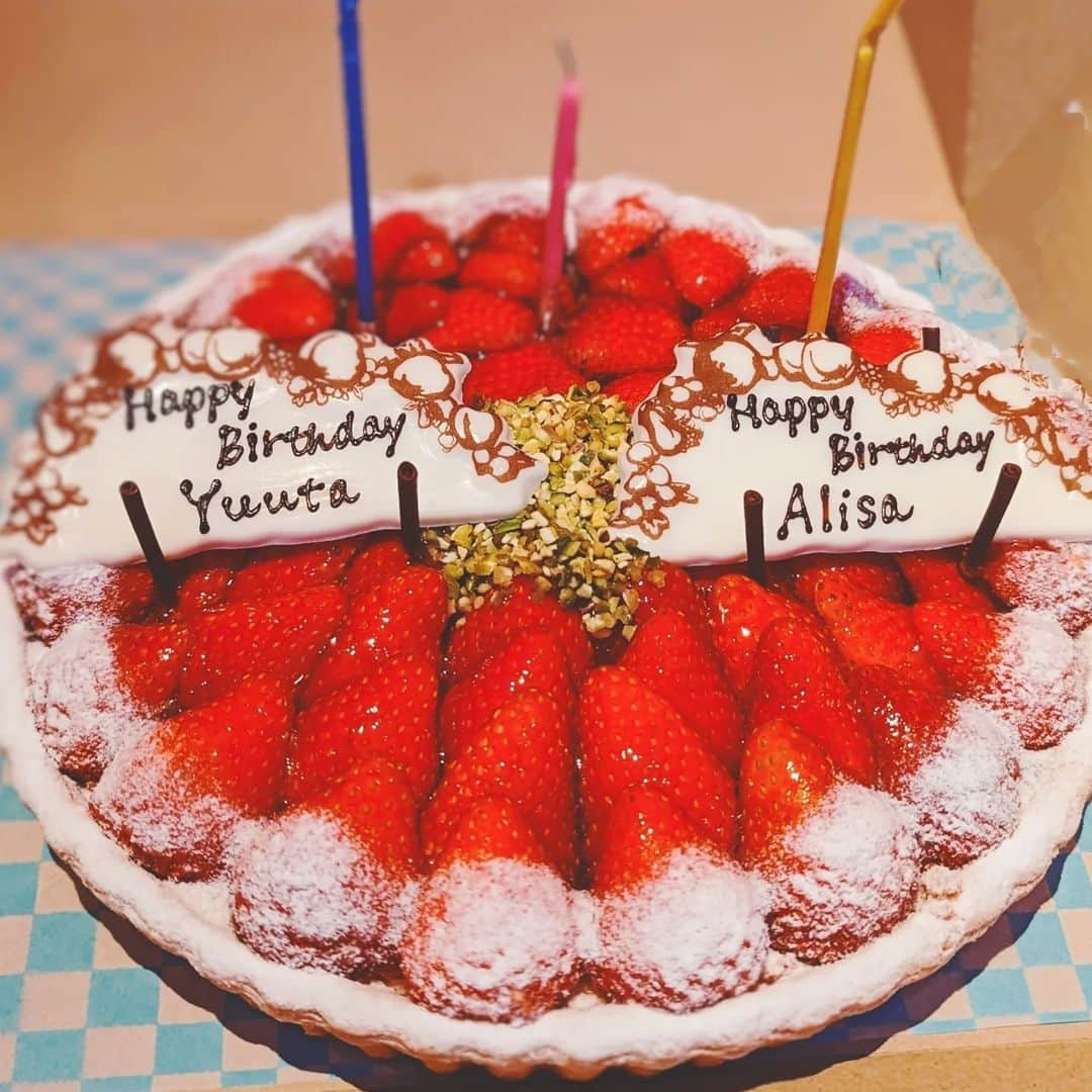 浦浜アリサのインスタグラム：「🎂  Thank you for always being with me guys! Yay♡」