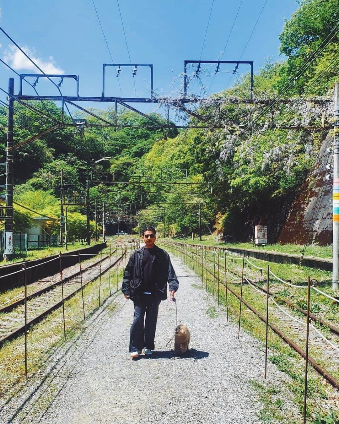 小塚源太のインスタグラム：「#2023GW 軽井沢▷群馬▷那須塩原 総移動距離600km🛻💨」
