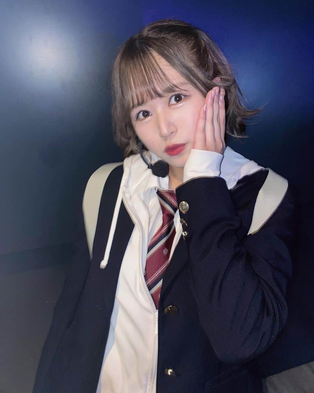 福士奈央さんのインスタグラム写真 - (福士奈央Instagram)「高校生に戻りたい👧🏻🏫 カメコさんの写真お借りしました！ 可愛く撮ってくれてありがとう☺️」5月7日 18時08分 - ske48_fukushi