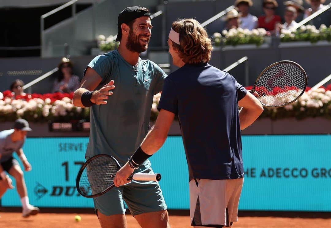 カレン・ハチャノフさんのインスタグラム写真 - (カレン・ハチャノフInstagram)「Doubles specialists this week with my brother💪🏻🥳😜🍾🏆  First Masters title together!!! #Rublanov」5月7日 18時27分 - karenkhachanov