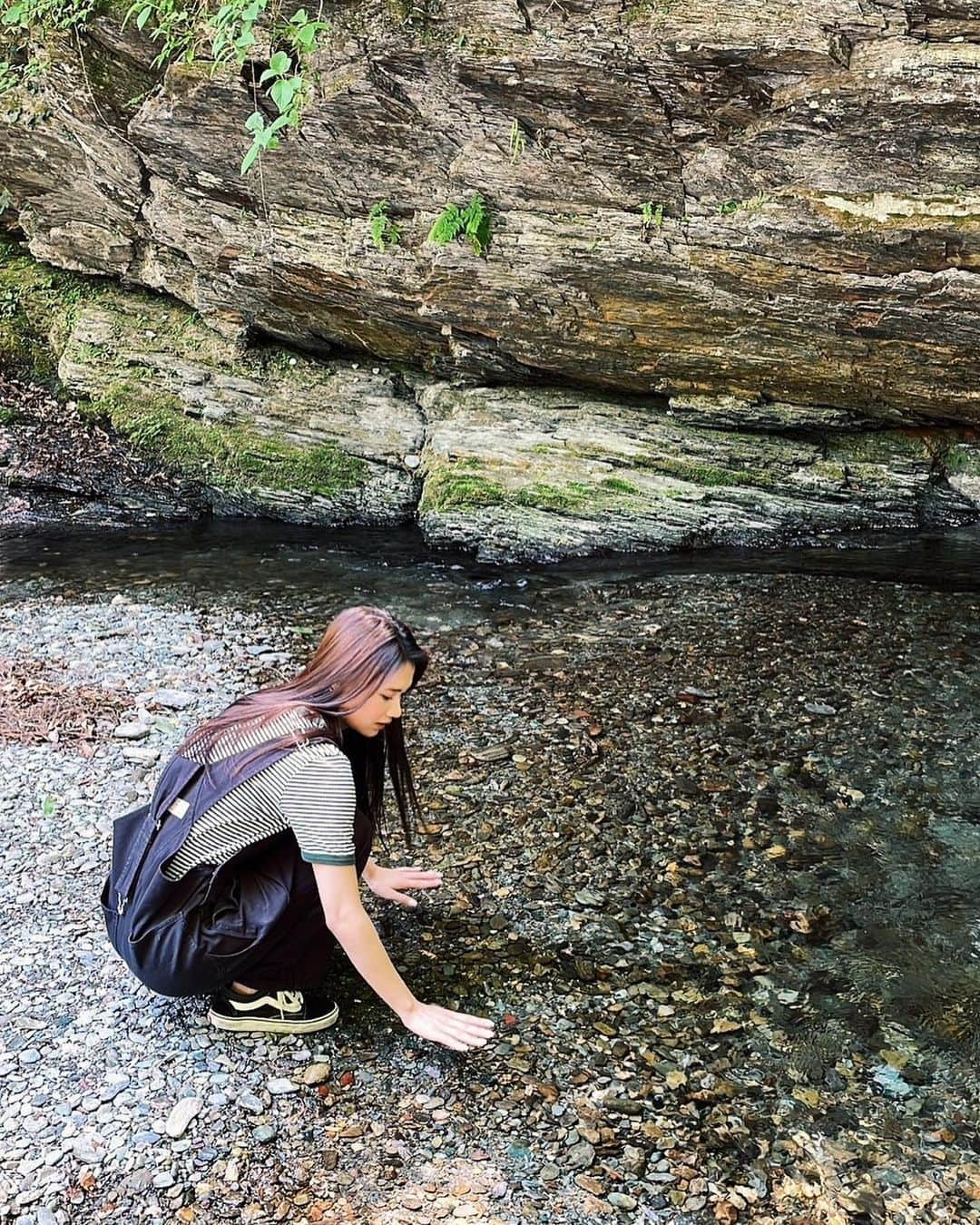 奥村ゆりのインスタグラム：「夏もたくさん川に行きたい🏞 今年こそは上高地いく🌱  明日からまた頑張ろ！」