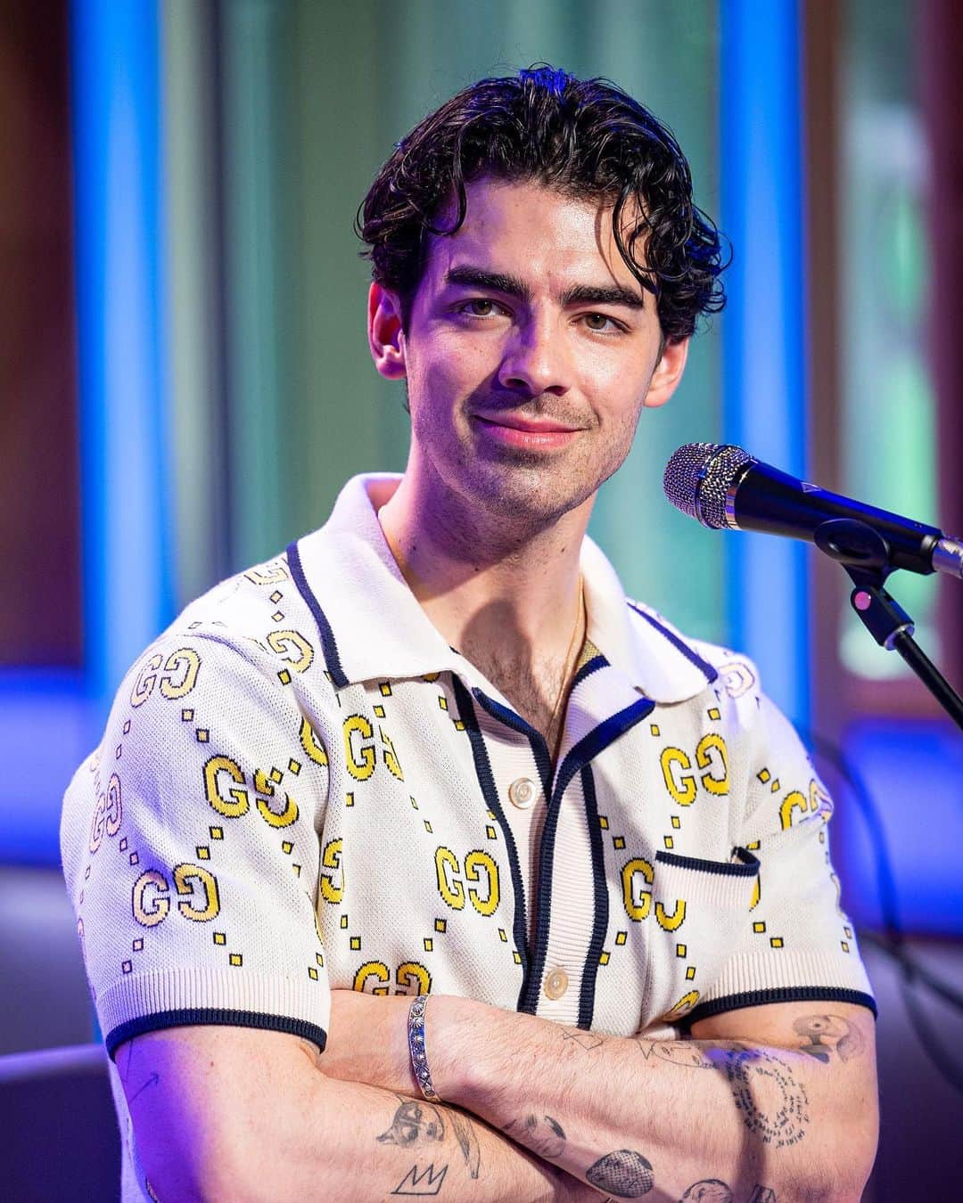 Just Jaredさんのインスタグラム写真 - (Just JaredInstagram)「The Jonas Brothers made a promotional appearance ahead of the release of their new album "The Album" in Miami Beach last night. We've got so many pics on JustJared.com! #JonasBrothers #JoeJonas #NickJonas #KevinJonas Photos: Getty」5月7日 10時11分 - justjared