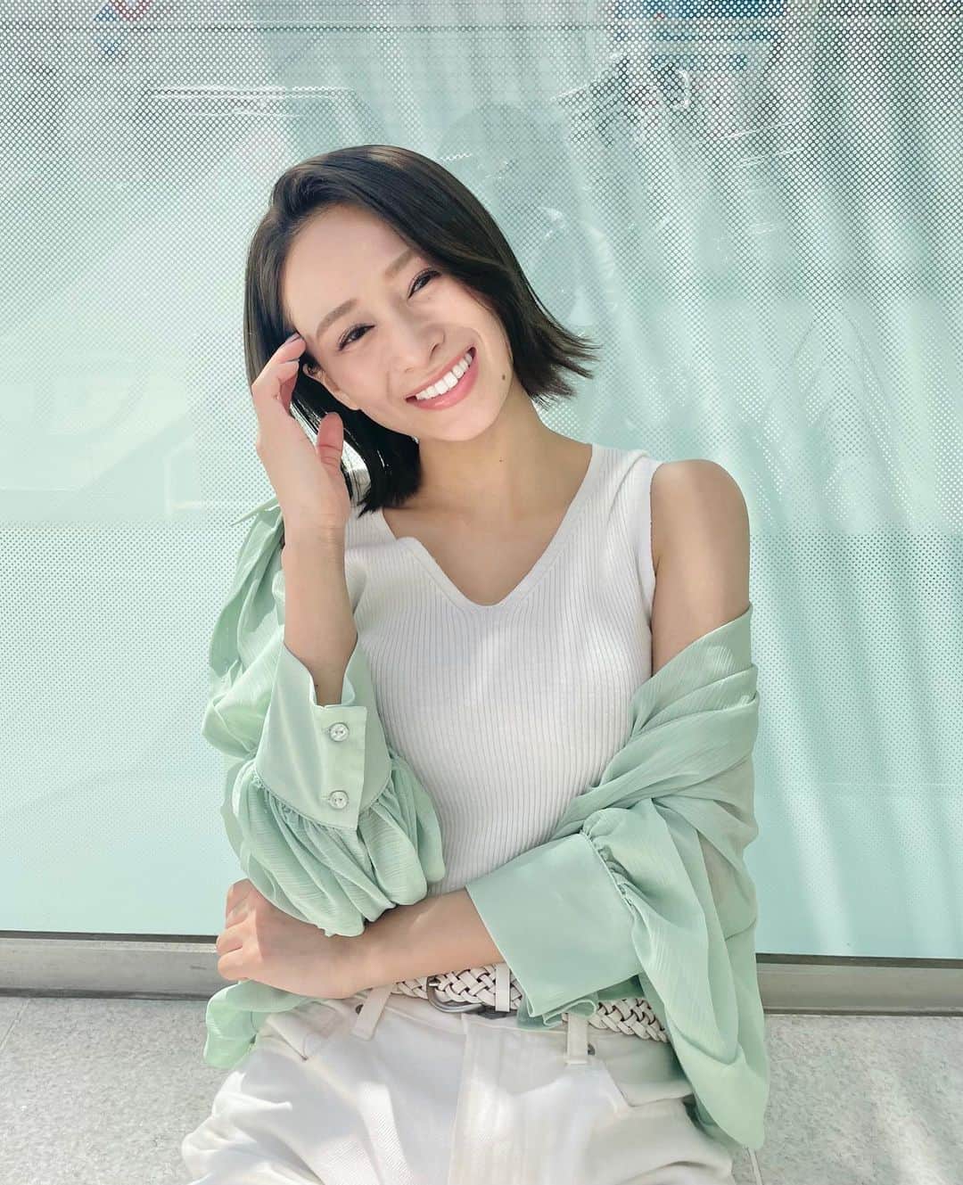 フミカのインスタグラム：「. . GW最終日☔️  皆さんはどんなGWでしたか✨？  私は、いつもと変わらない日常を 過ごしておりました♪  お仕事、レッスン、運動、休息 友達と美味しいご飯にカフェに☕️  充実しましたー♪  んー今日は、片付けや やることリストをこなしていきたい𓈒𓏸𓐍  ステキな１日をお過ごしください❤︎  #フミカ#女優#グラビア#actress」