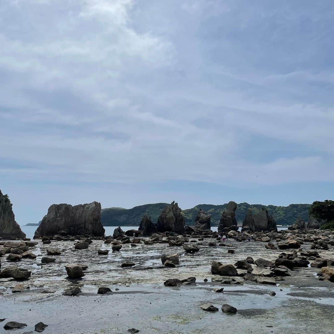 月山京香さんのインスタグラム写真 - (月山京香Instagram)「. ずっと行きたかった那智勝浦町🌊 自然から沢山パワーもらってリフレッシュ🌿💫」5月7日 11時03分 - i_am_kyoka_yade