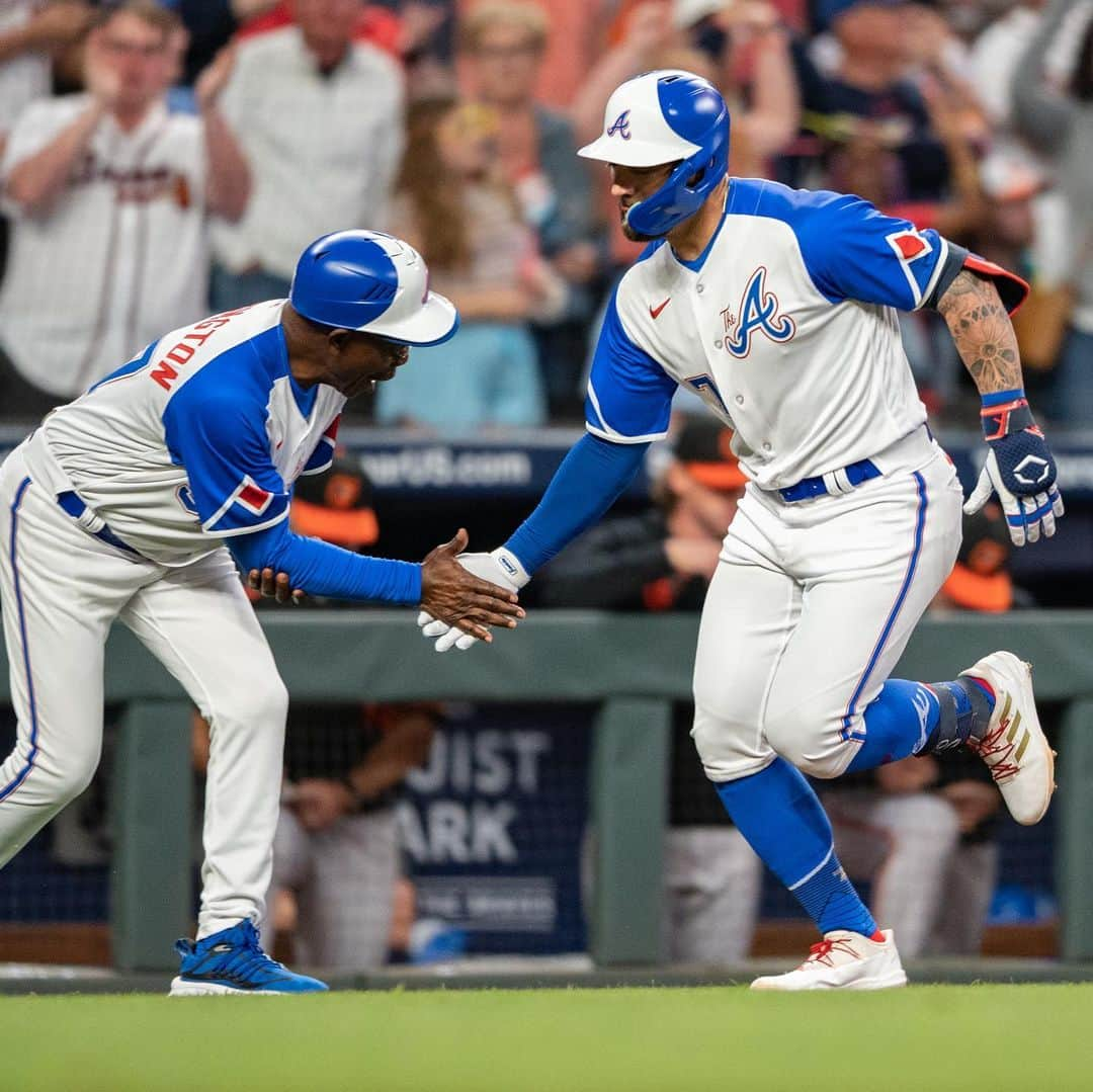 アトランタ・ブレーブスさんのインスタグラム写真 - (アトランタ・ブレーブスInstagram)「@kpillar11 let it fly for the lead! 💣」5月7日 11時06分 - braves