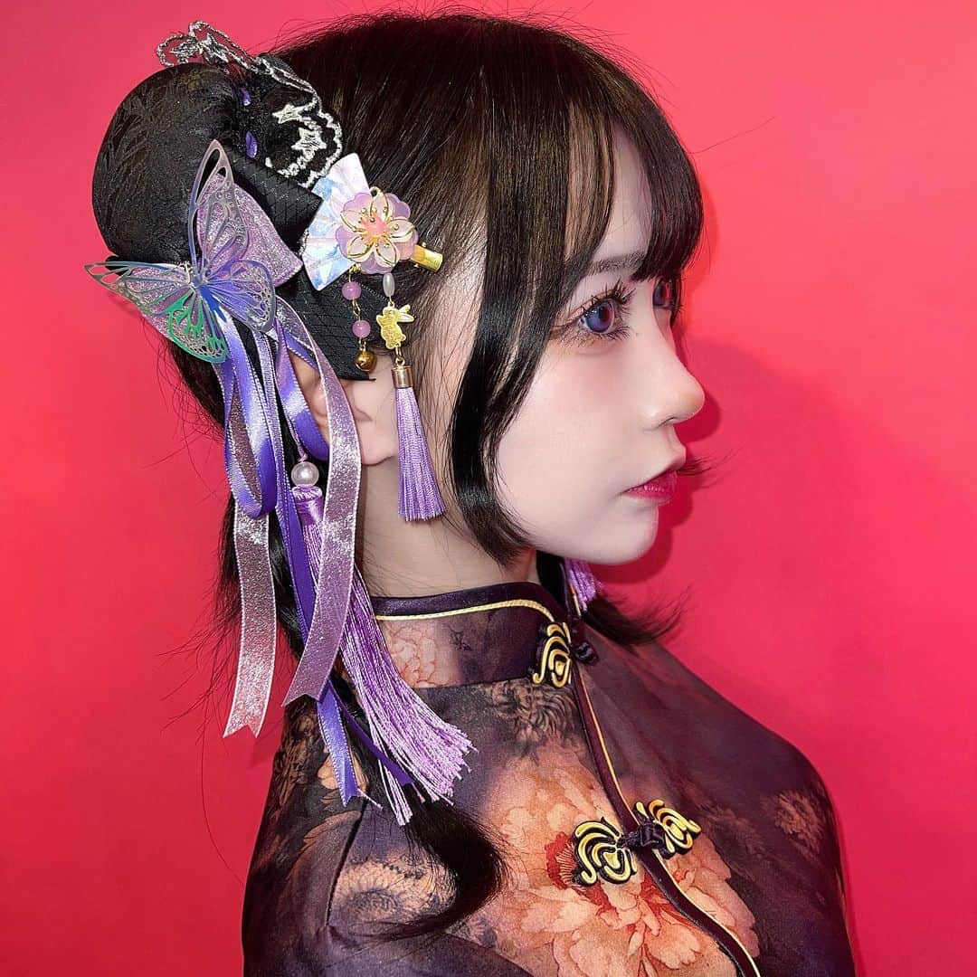 ねおきまこのインスタグラム：「🦋」