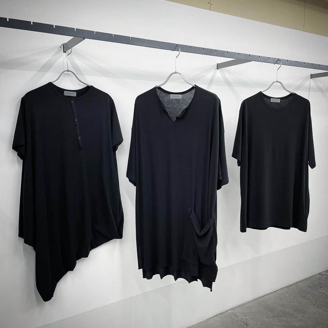 のインスタグラム：「SS23 Yohji Yamamoto POUR HOMME has arrived at ELIMINATOR store & online. . #yohjiyamamoto #yohjiyamamotopourhomme #yohjiyamamotohomme #23ss #ss23 #ss23collection #japanesedesigner #art #work #military #uniform #black #newcollection #anti #highsnobiety #mensfashion #menswear #eliminator #tokyo #daikanyama #streetfashion #streetstyle」