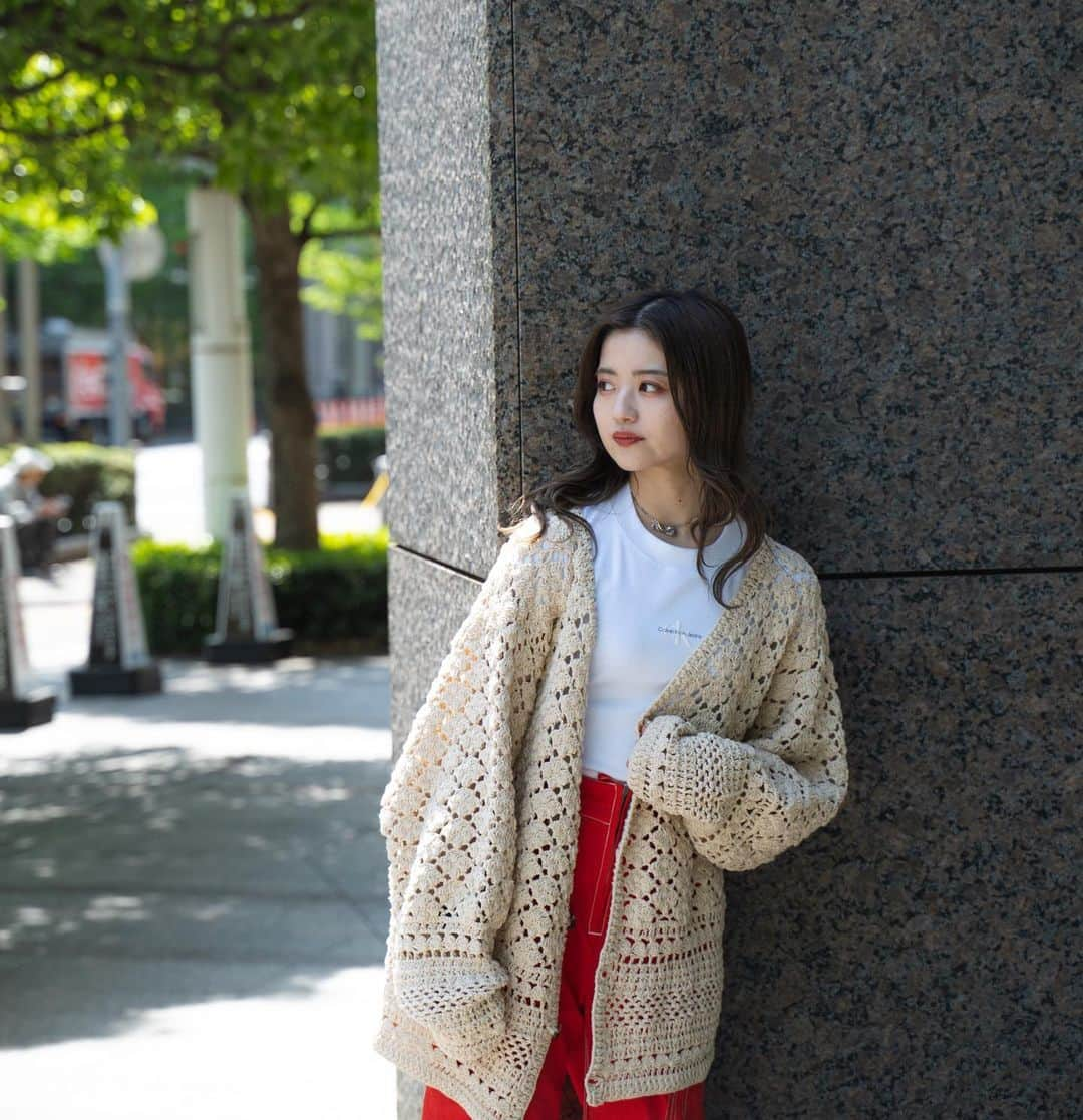 JOINT WORKSさんのインスタグラム写真 - (JOINT WORKSInstagram)「styling sample @jointworks.jp  cardigan @macmahon_knitting_mills  tee @calvinklein  pants @noma_textiledesign  shoes @remme_official   model @ppg_dnc   --------------------------------------------------- ⁡ 【SHOP LIST】 ⁡ JOINT WORKS SHINJUKU 035-363-7572 ⁡ JOINT WORKS LALA PPORT TOKYO-BAY 047-421-7101  #macmahonknittingmills #macmahon #niche #nomatd #calvinklein #remme #サンダル#フライトパンツ#パラシュートパンツ #カーディガン#着回しコーデ #カラーコーデ」5月8日 20時30分 - jointworks.jp