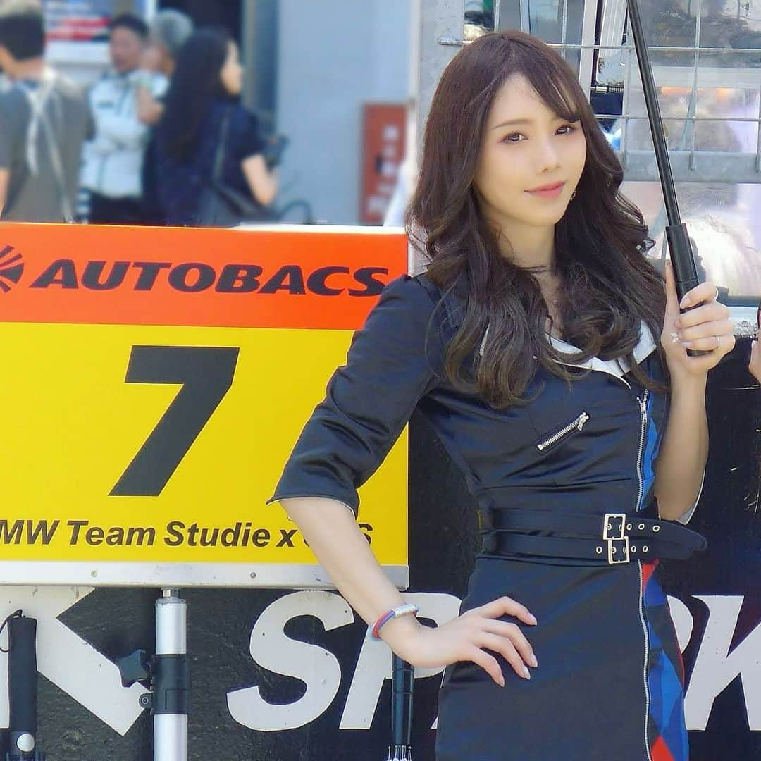 朝比奈果歩さんのインスタグラム写真 - (朝比奈果歩Instagram)「7号車の日♡ 、 、 、 、 #SUPERGT #BMWTeamStudie #BMW #Mパフォーマンス #7号車の日  #スーパーgt #レースクイーン #サーキット #ピットウォーク #ポートレート #写真  #sgt #mperformance #circuit #racequeen #rq #pitwalk #photography #portrait  #레이싱모델 #賽車女郎 #서킷 #模特 #车模 #照片」5月7日 12時26分 - kaho_asahina