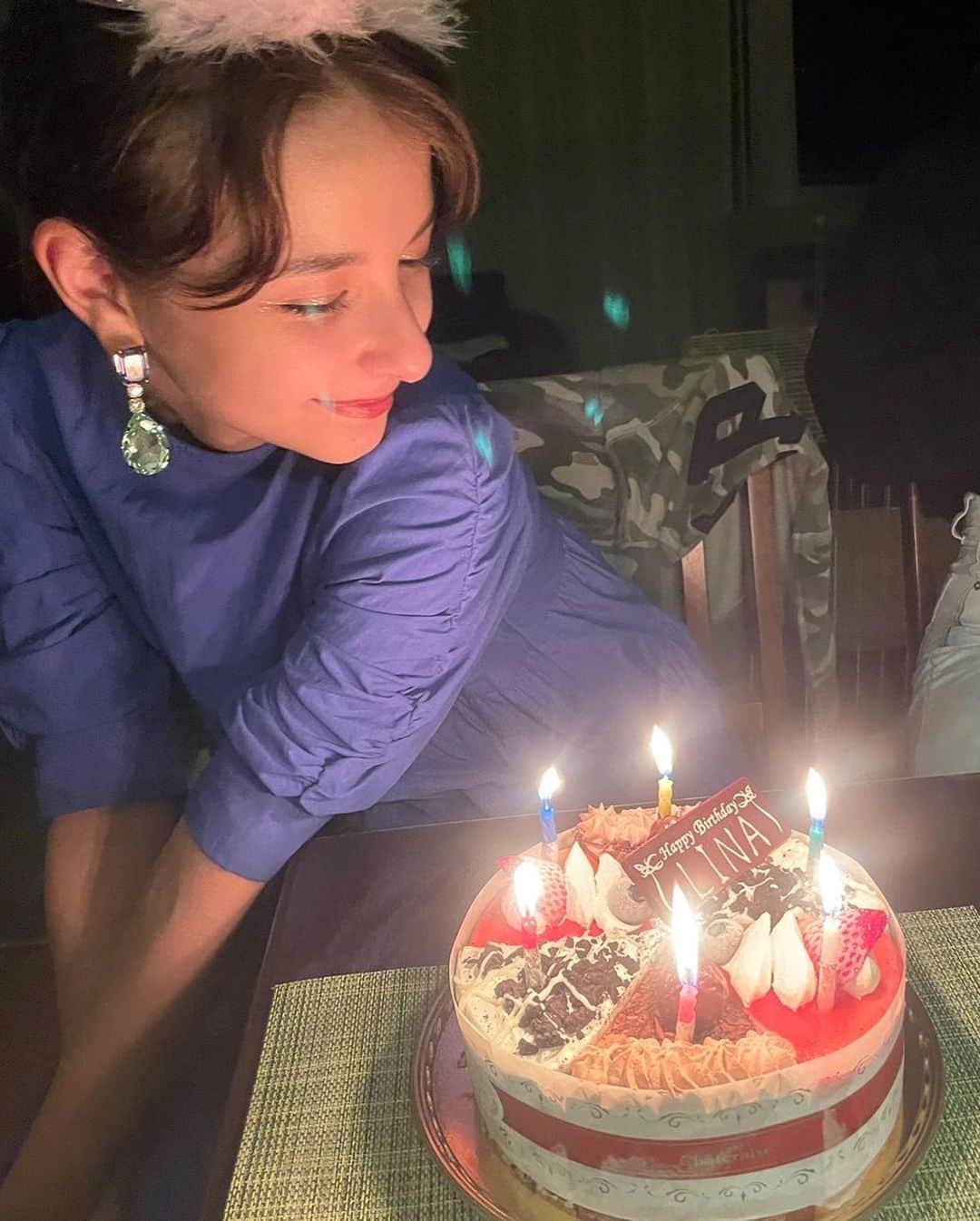 嵐莉菜さんのインスタグラム写真 - (嵐莉菜Instagram)「5/3に19歳になりました🌈  沢山のお祝いメッセージ、本当に嬉しかったですありがとうございました🥹❤️‍🔥  19歳の私もよろしくお願いします🫶」5月7日 12時27分 - lina_arashi