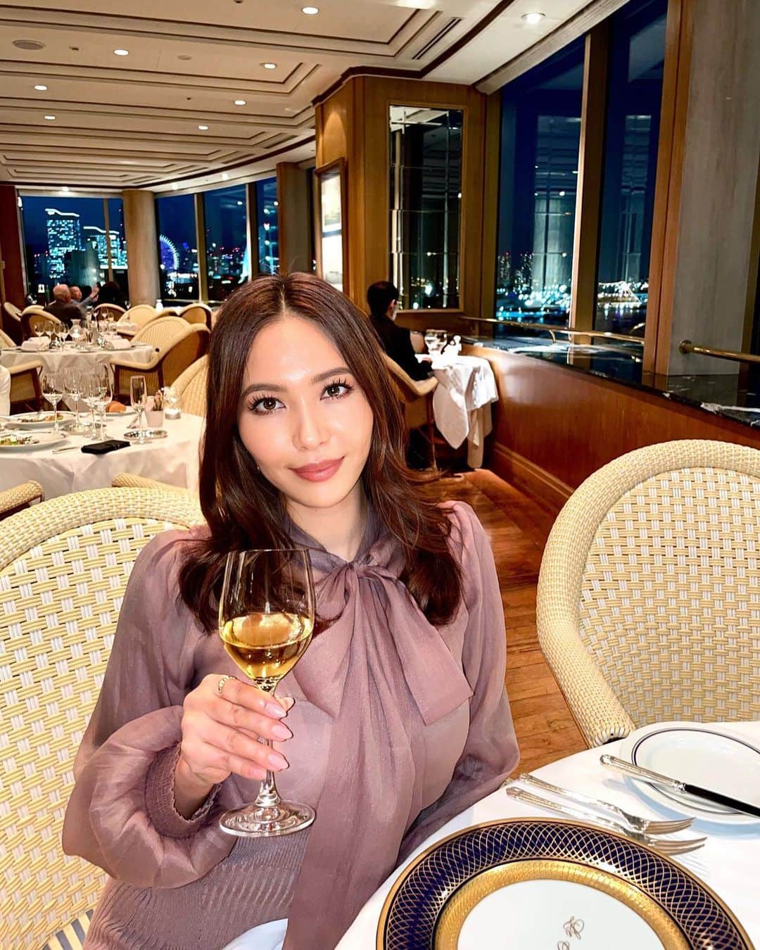 エリカ・セイラのグルメインスタ