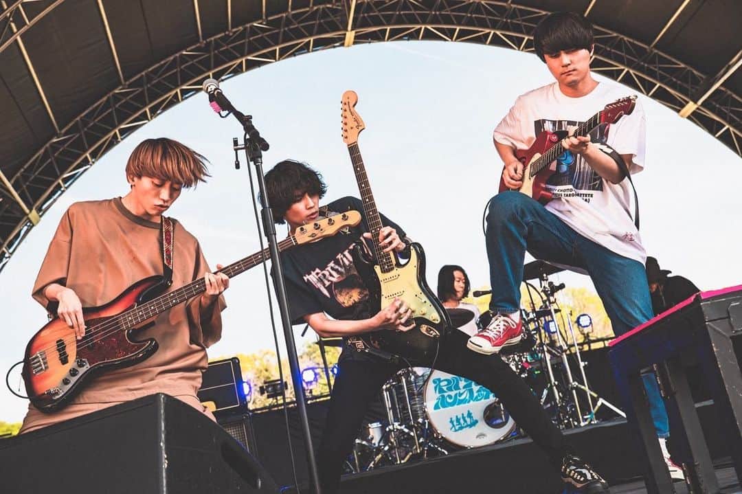 のインスタグラム：「2023.04.29 ARABAKI ROCK FEST.2023 #ハンブレッダーズ  #arabaki  photo @son_tkhs」